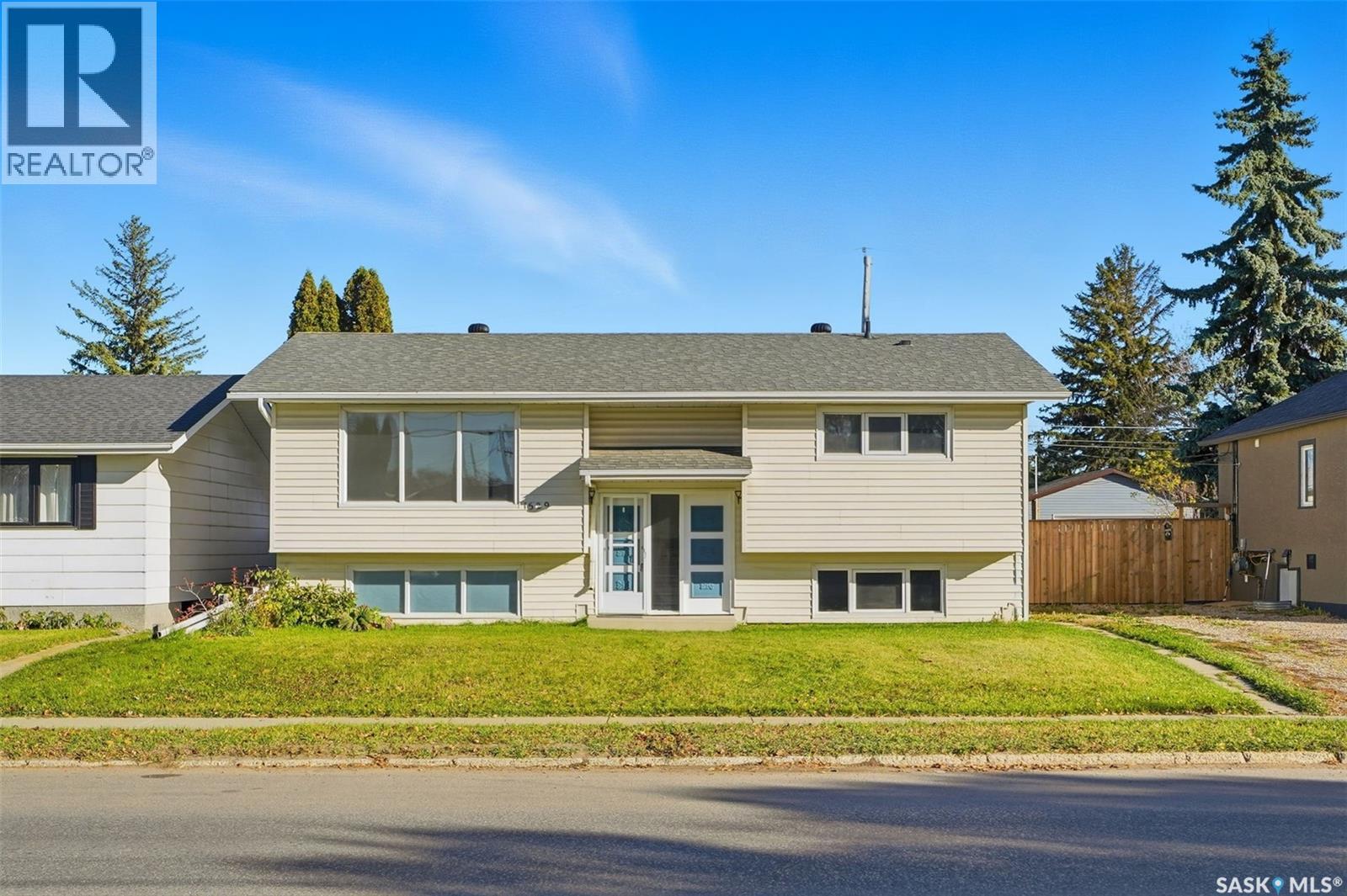1529 Central AVENUE, Saskatoon, Saskatchewan