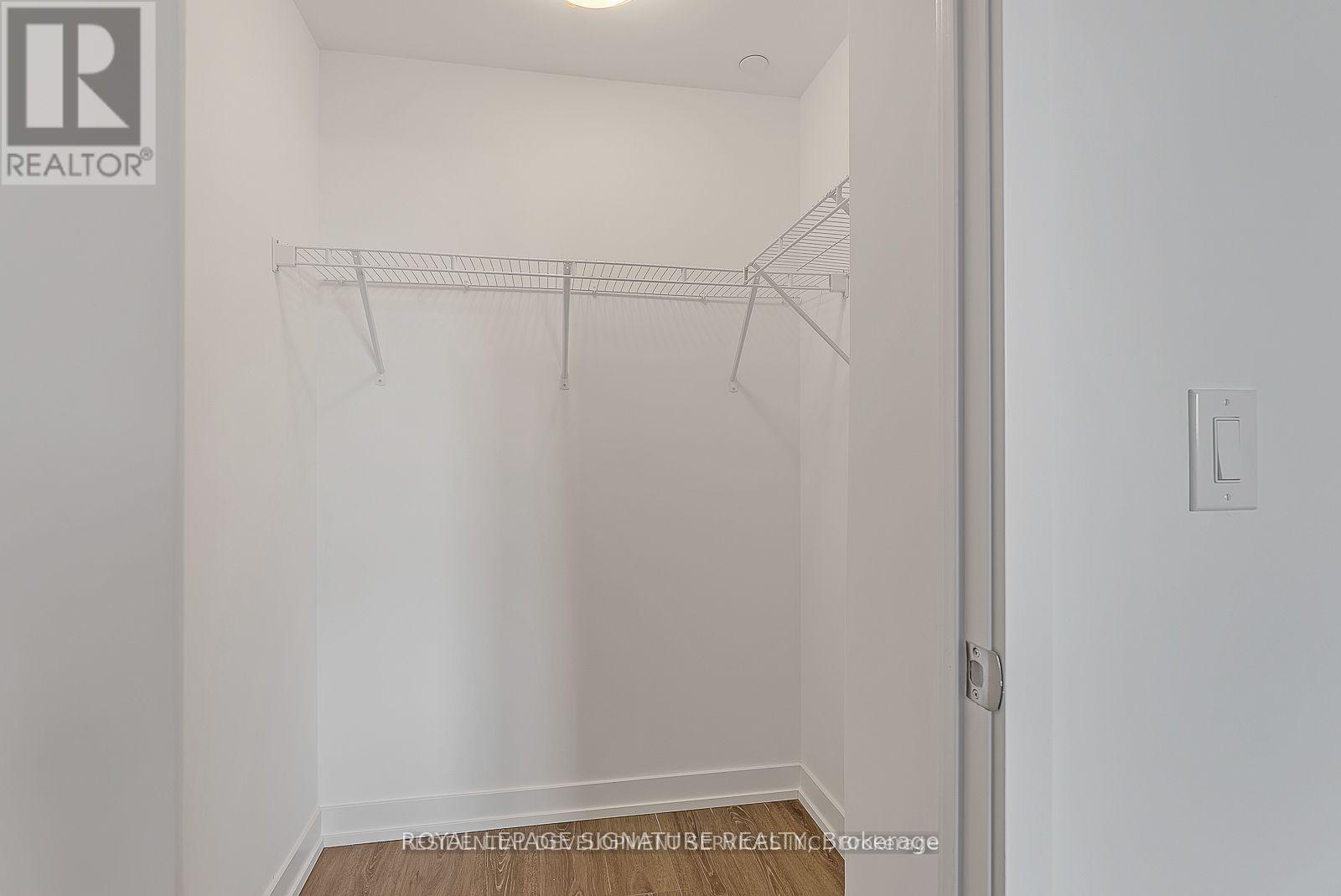 204 - 3100 Keele Street, Toronto, Ontario  M3M 0E1 - Photo 14 - W12478195