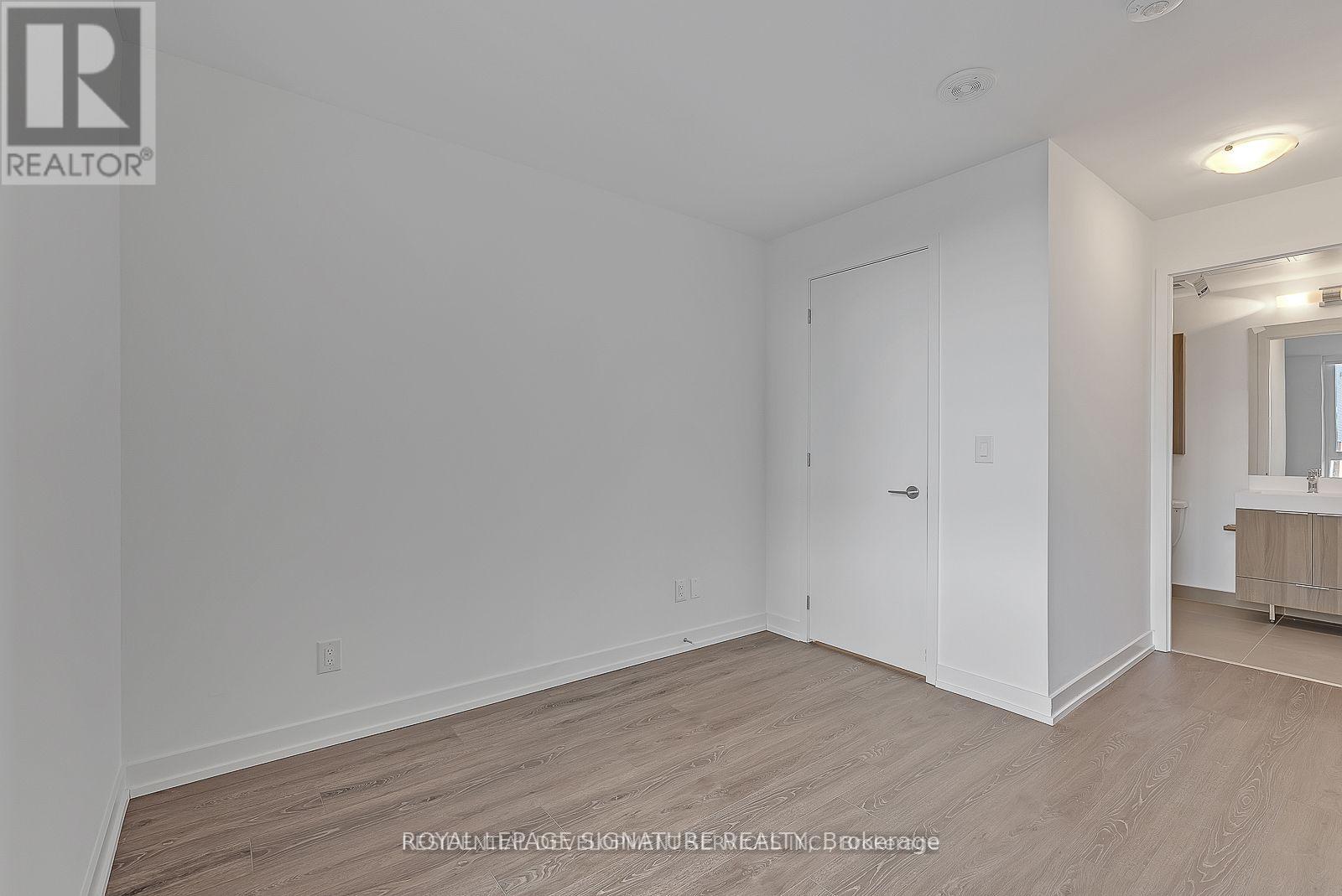 204 - 3100 Keele Street, Toronto, Ontario  M3M 0E1 - Photo 17 - W12478195