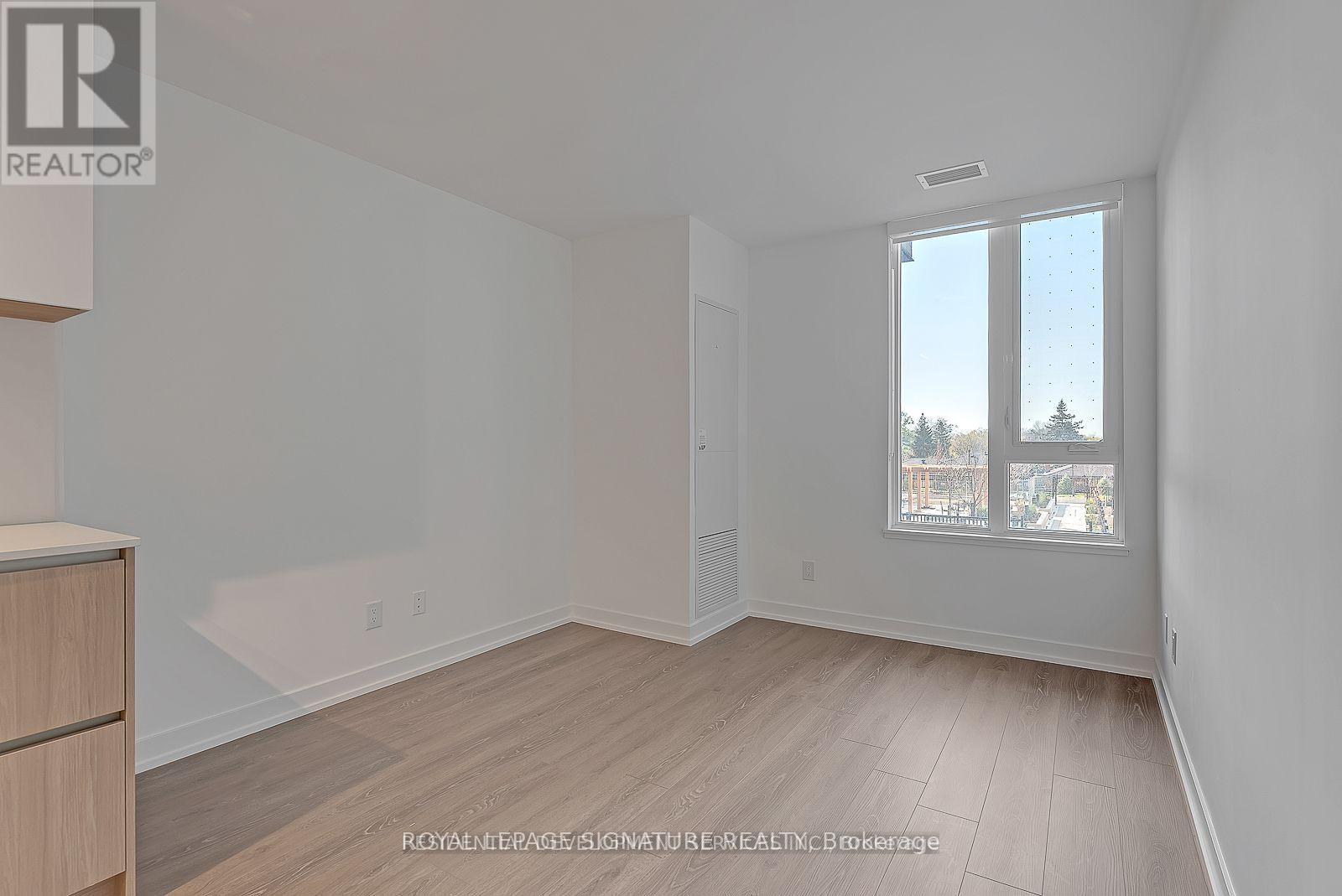 204 - 3100 Keele Street, Toronto, Ontario  M3M 0E1 - Photo 8 - W12478195