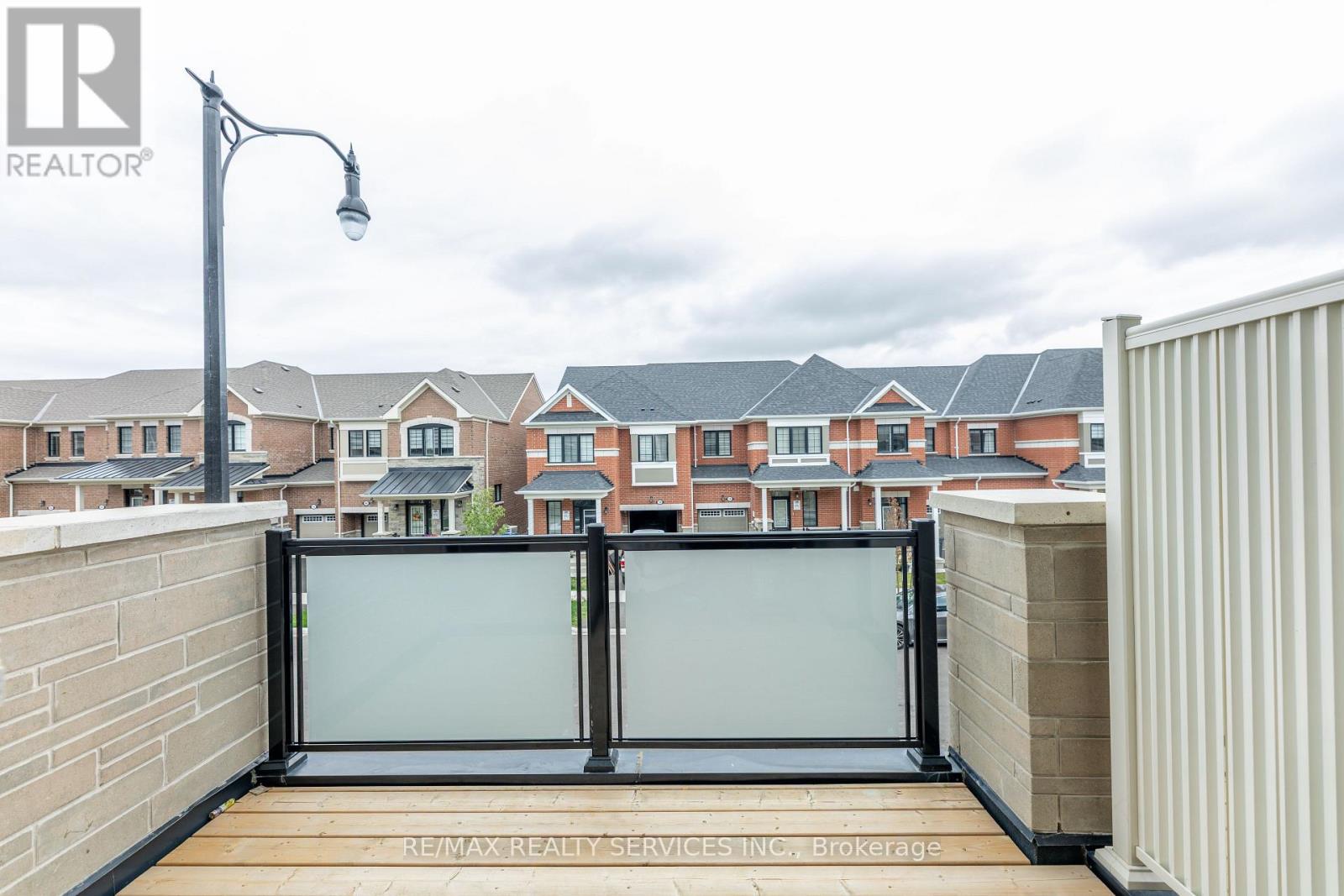 29 Keppel Circle, Brampton, Ontario  L7A 0B6 - Photo 22 - W12478222