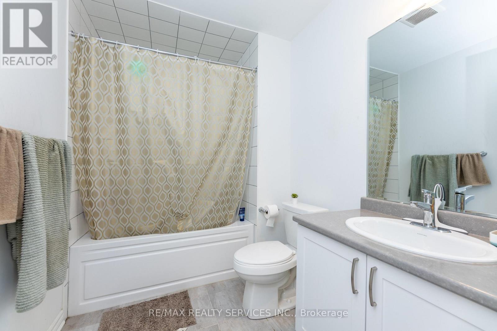 29 Keppel Circle, Brampton, Ontario  L7A 0B6 - Photo 35 - W12478222