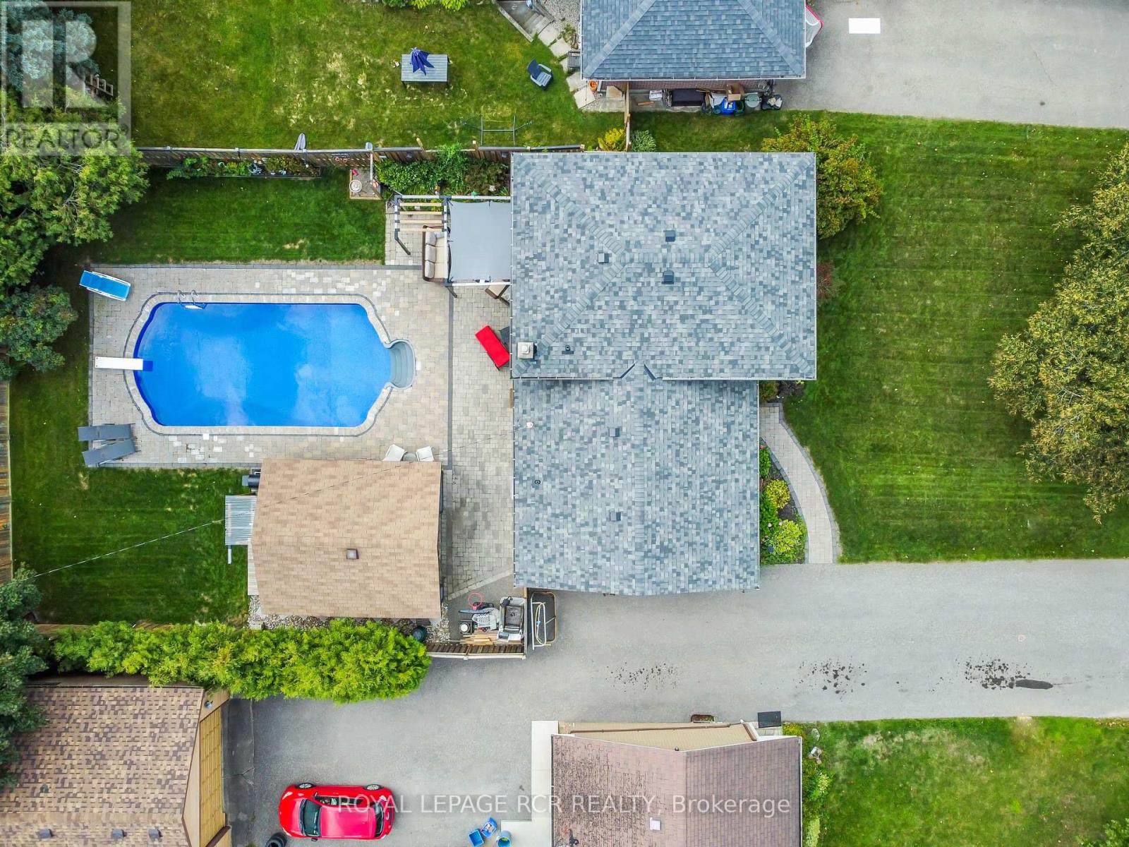18 Westdale Avenue, Orangeville, Ontario  L9W 1B7 - Photo 2 - W12478241