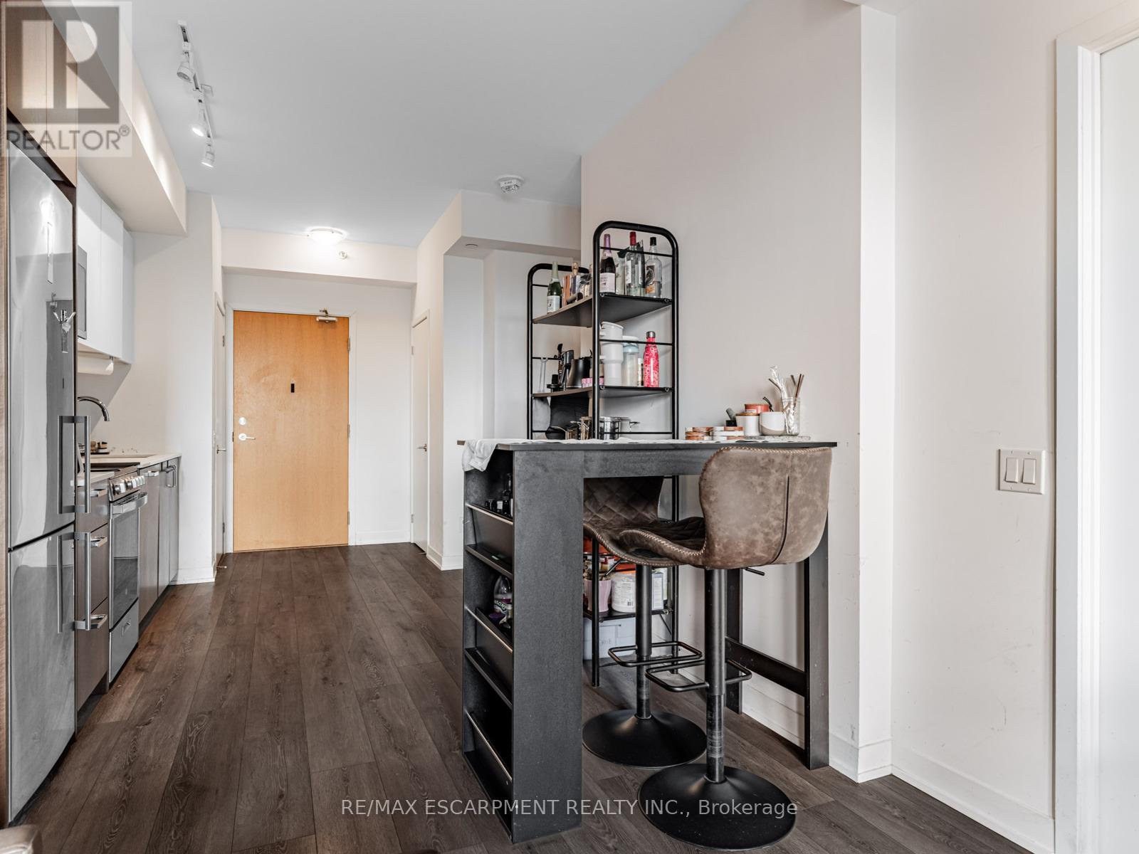 528 - 1787 St. Clair Avenue W, Toronto, Ontario  M6N 0B7 - Photo 11 - W12478254