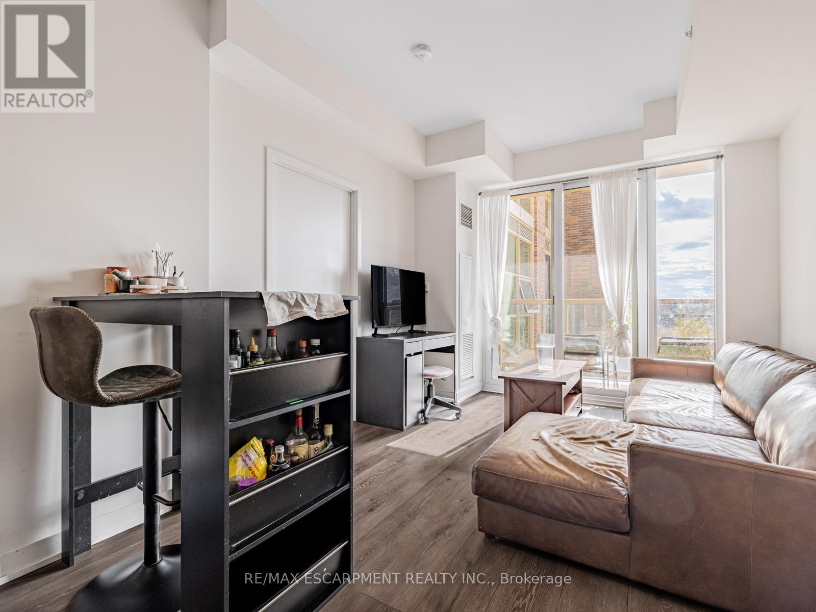 528 - 1787 St. Clair Avenue W, Toronto, Ontario  M6N 0B7 - Photo 16 - W12478254