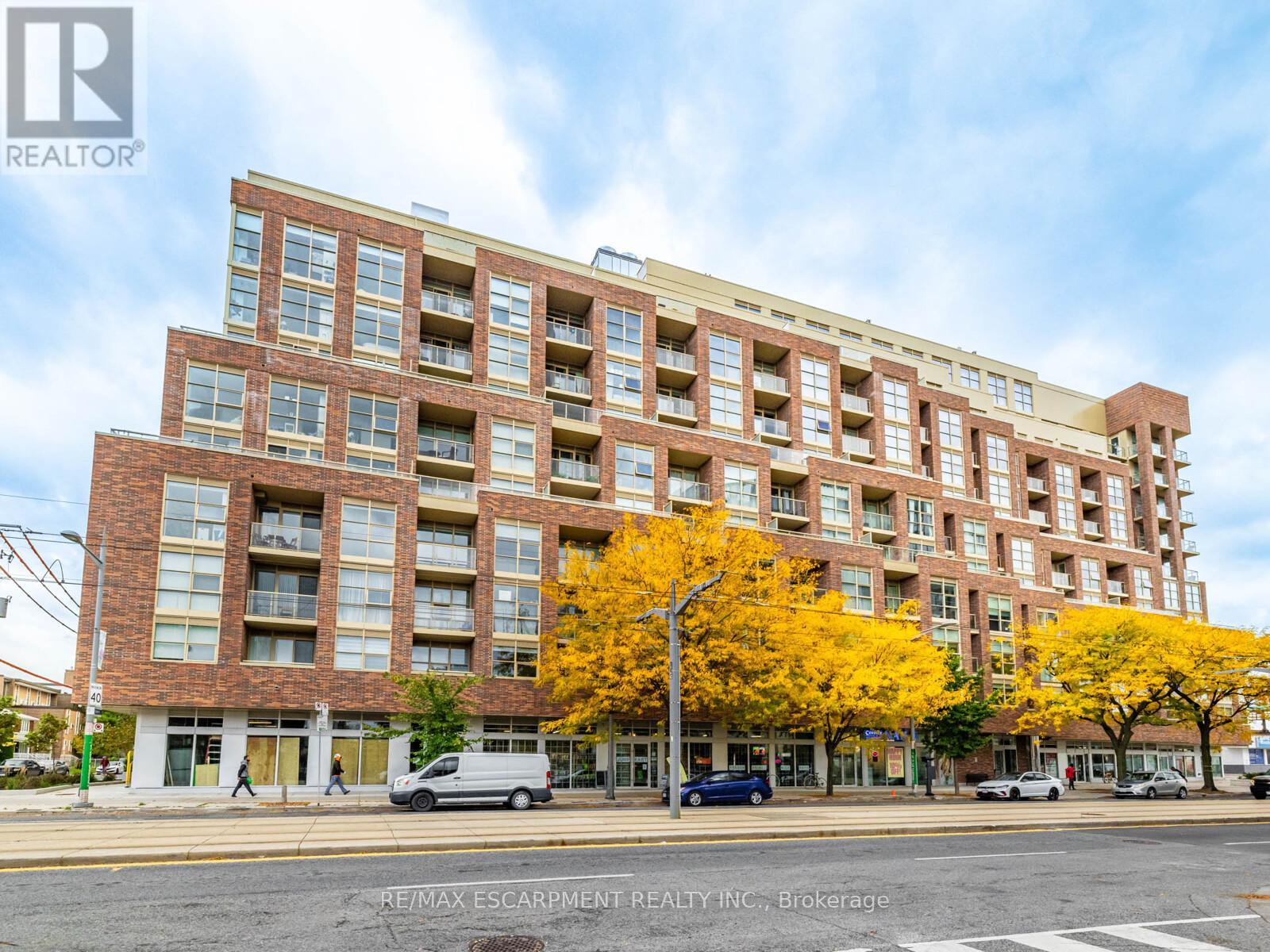 528 - 1787 St. Clair Avenue W, Toronto, Ontario  M6N 0B7 - Photo 2 - W12478254