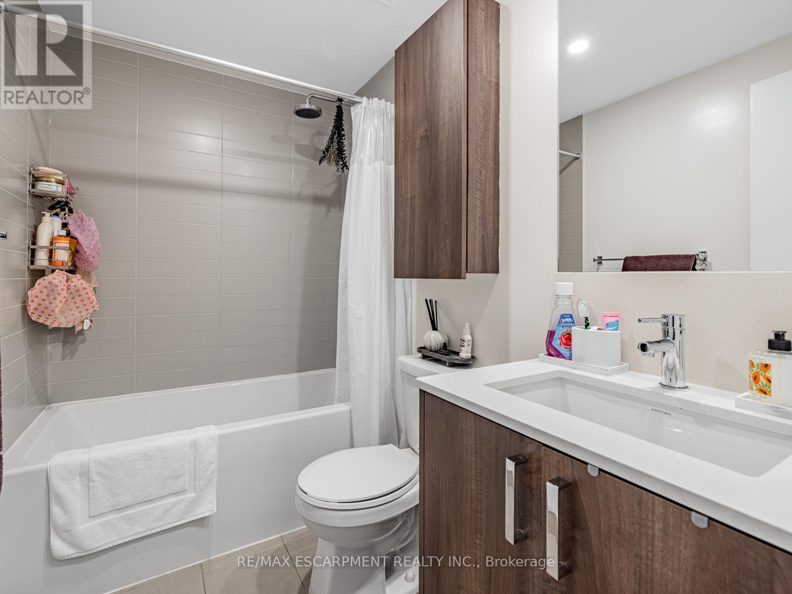 528 - 1787 St. Clair Avenue W, Toronto, Ontario  M6N 0B7 - Photo 25 - W12478254