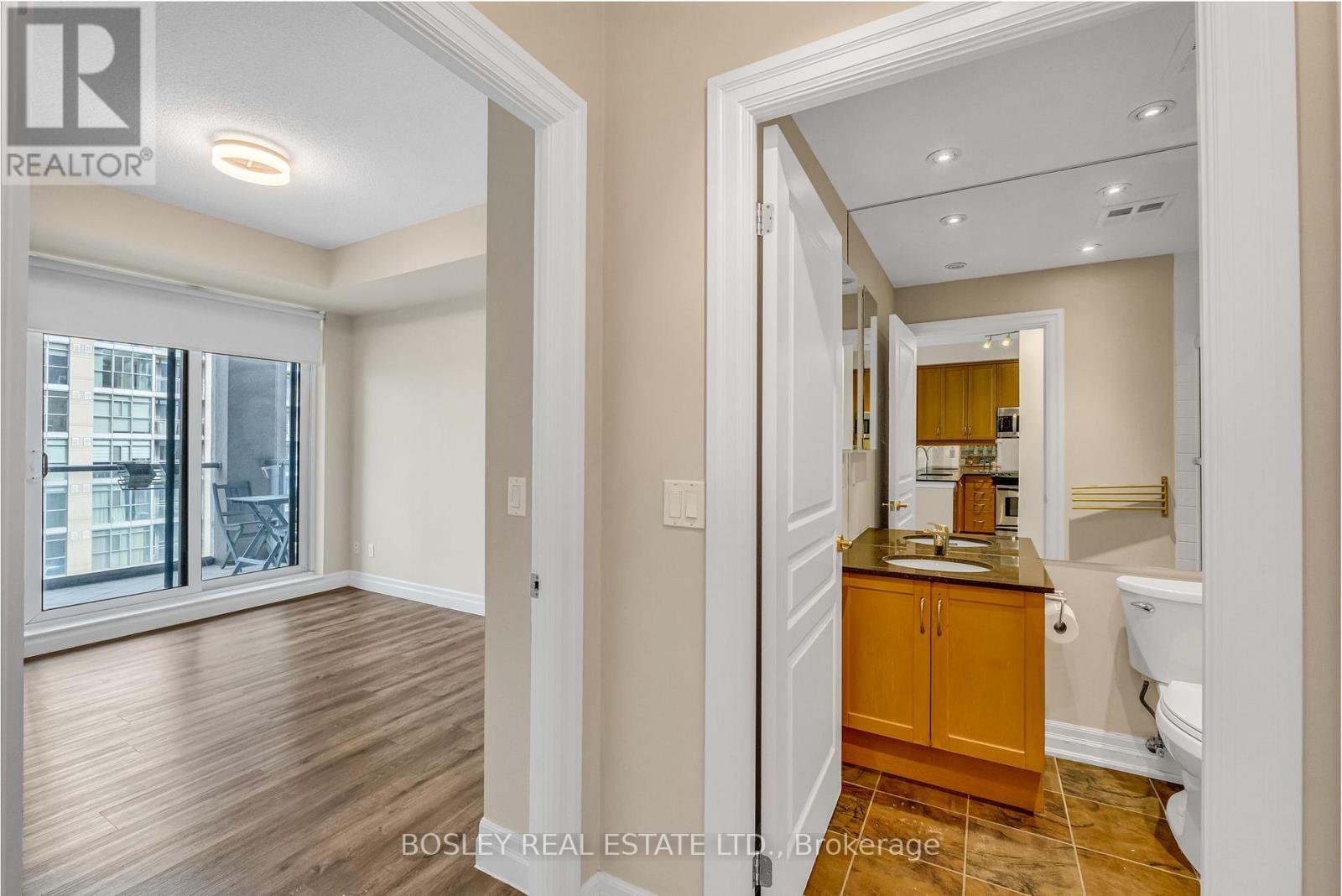 1109 - 2083 Lake Shore Boulevard W, Toronto, Ontario  M8V 4G2 - Photo 16 - W12478255