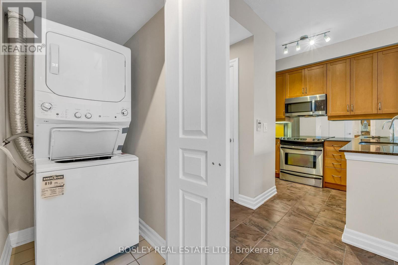 1109 - 2083 Lake Shore Boulevard W, Toronto, Ontario  M8V 4G2 - Photo 27 - W12478255