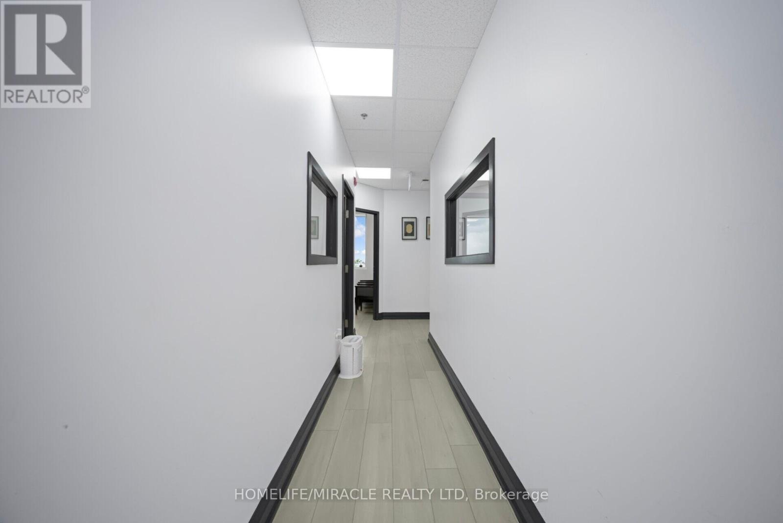313 - 2250 Bovaird Drive E, Brampton, Ontario  L6R 0W3 - Photo 15 - W12478275