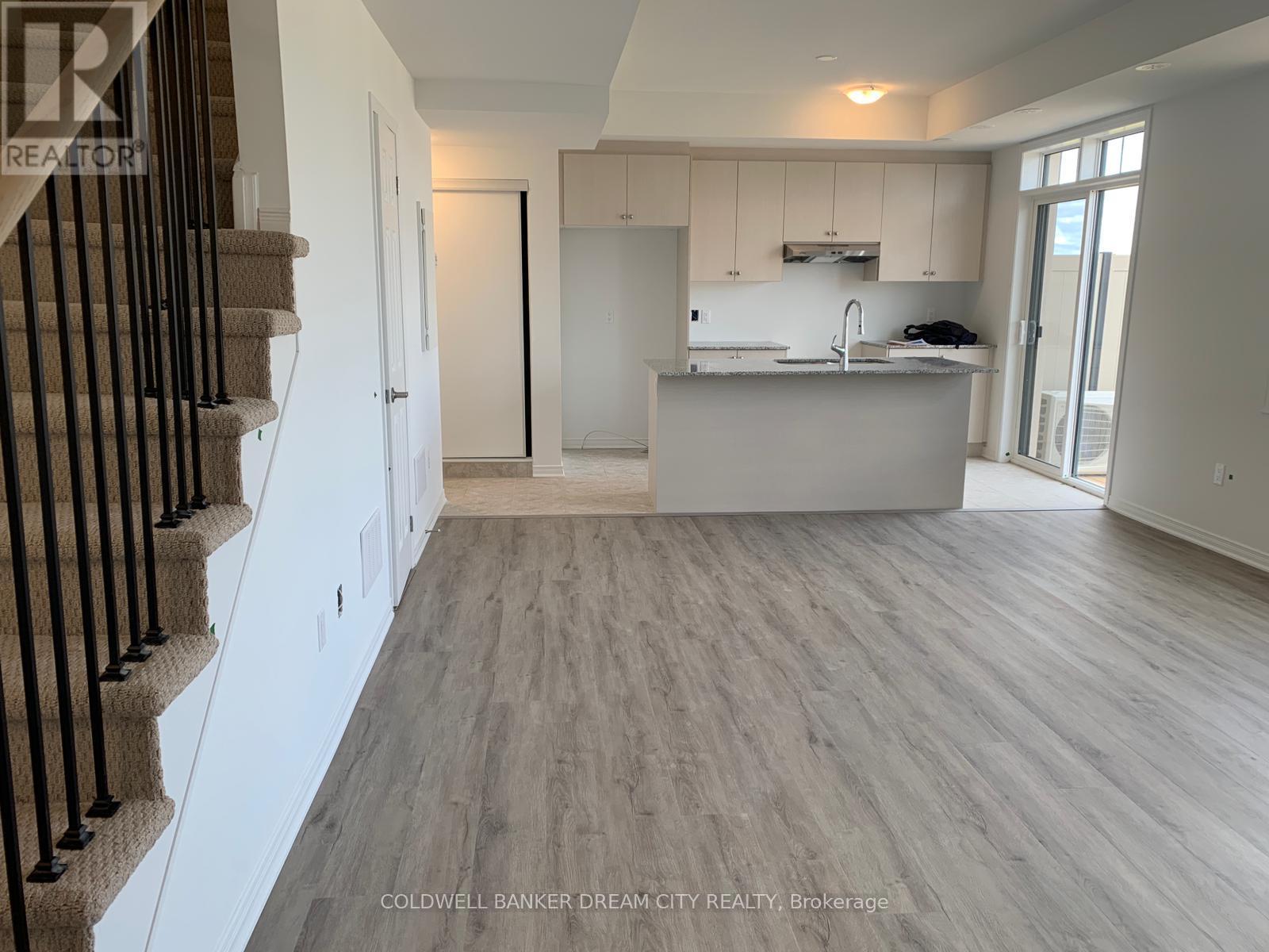 54 - 4350 Ebenezer Road, Brampton, Ontario  L6P 4S2 - Photo 7 - W12478276