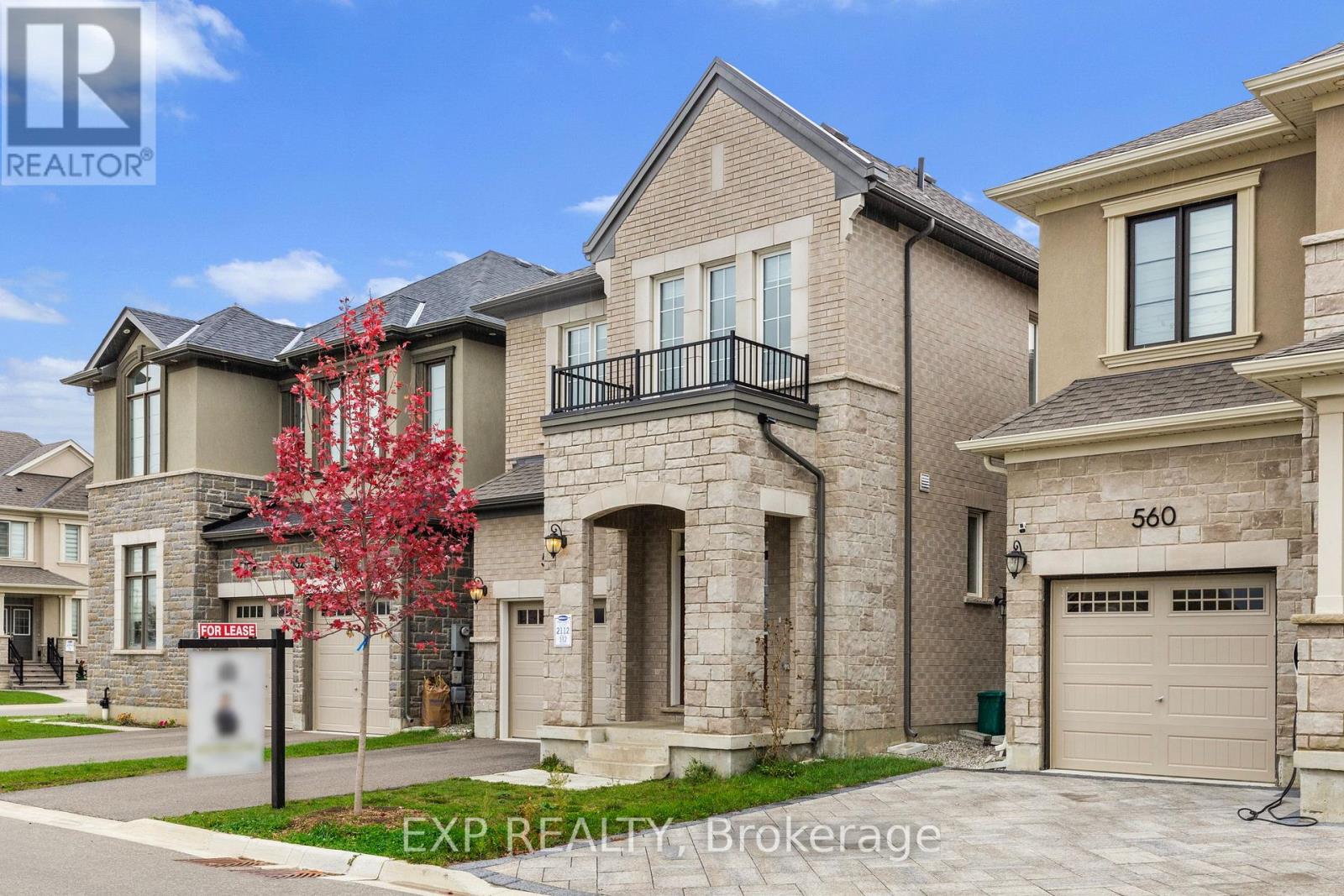 556 Boyd Lane, Milton, Ontario  L9E 1W6 - Photo 2 - W12478283