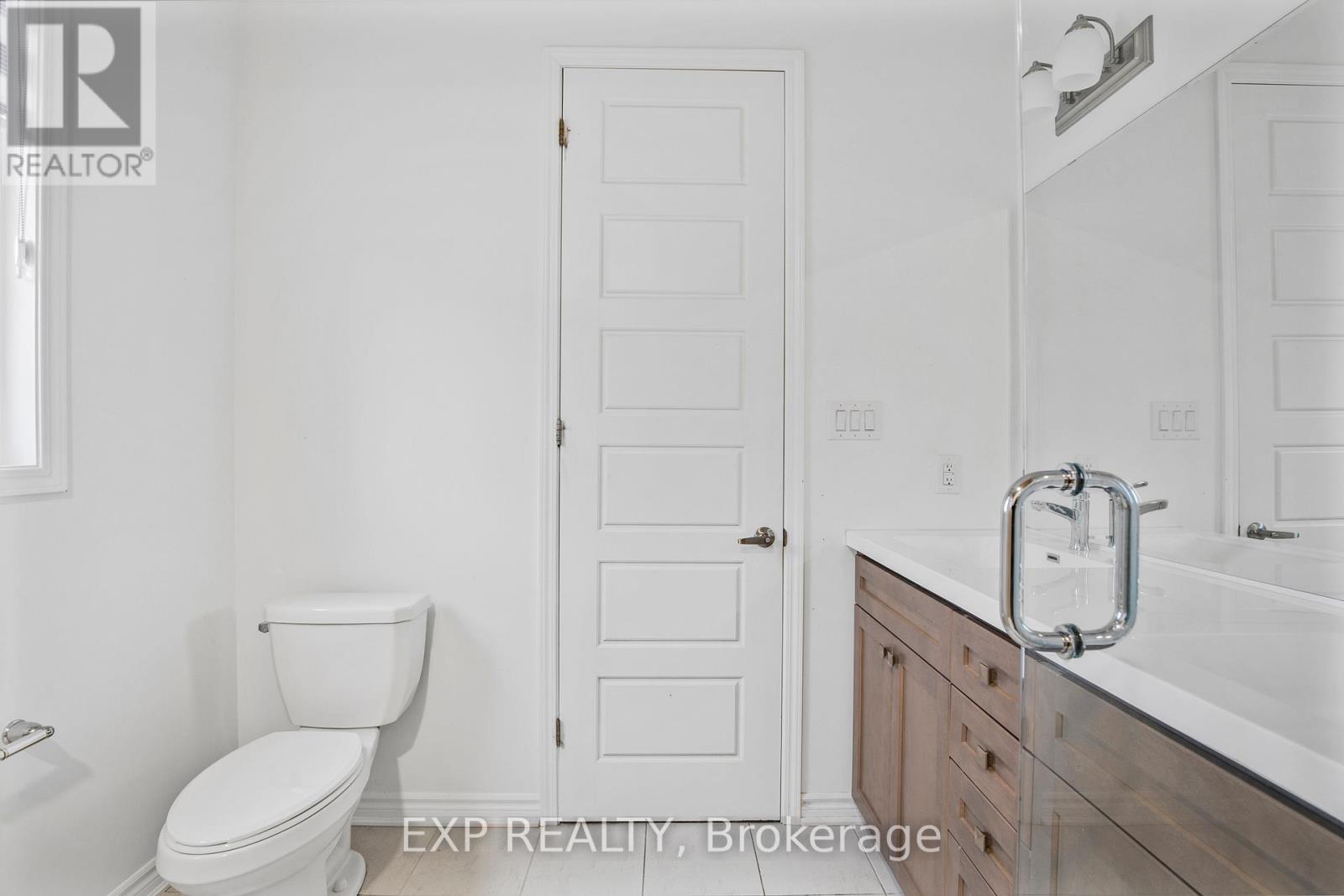 556 Boyd Lane, Milton, Ontario  L9E 1W6 - Photo 22 - W12478283