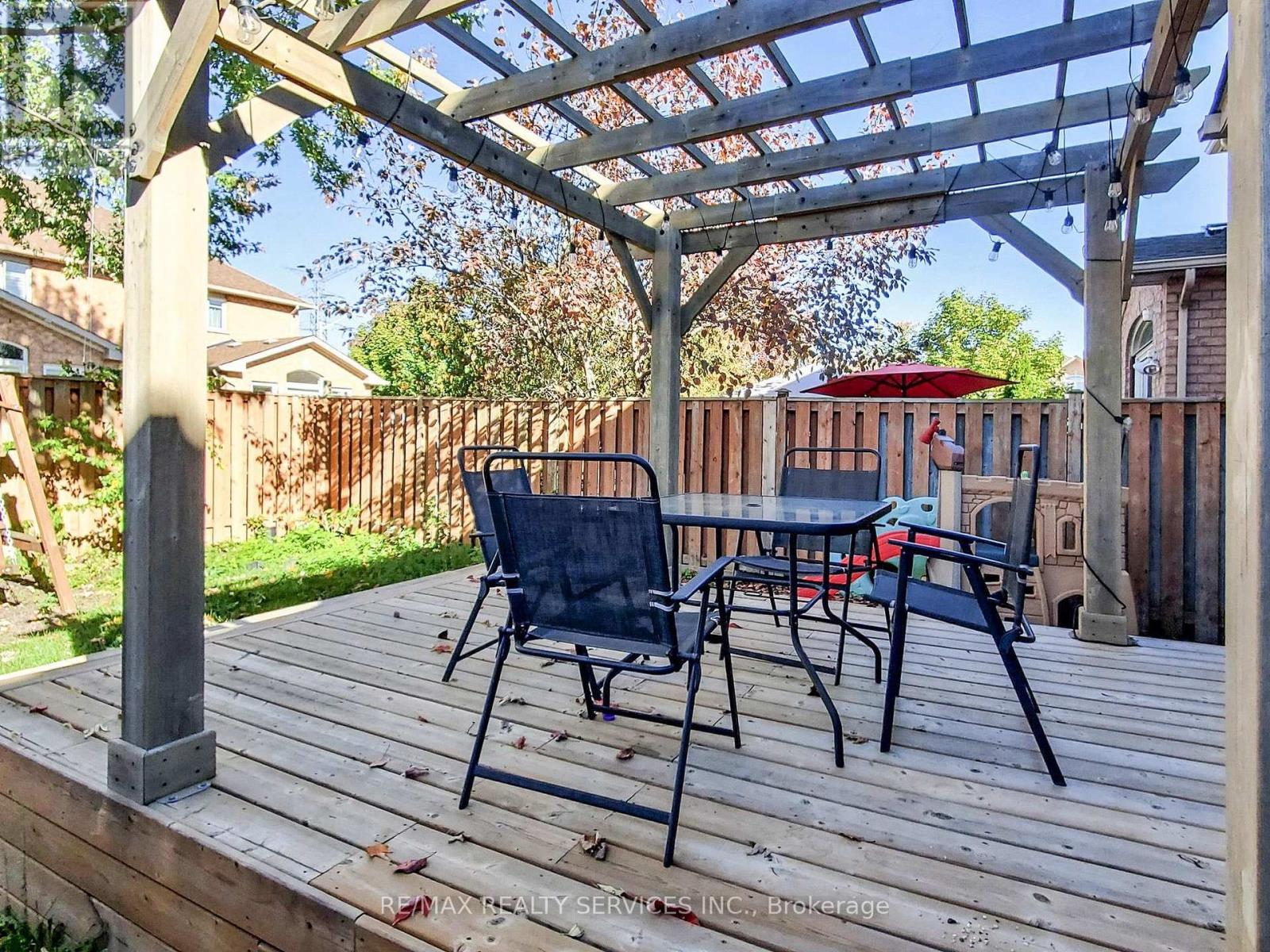 Main & 2nd Floor - 3231 Apricot Street S, Mississauga, Ontario  L5N 8A8 - Photo 40 - W12478290