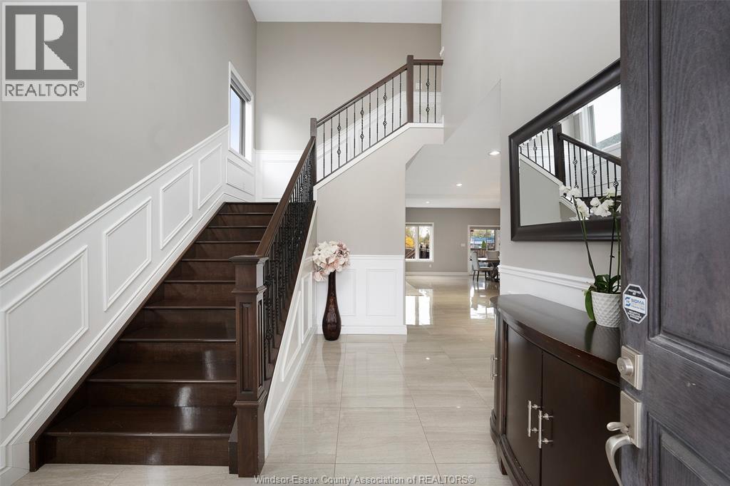 2968 Mcrobbie Crescent, Windsor, Ontario  N8R 0B1 - Photo 4 - 25026987