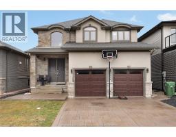 2968 MCROBBIE CRESCENT, Windsor, Ontario