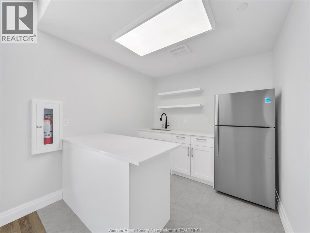 3817 Howard Avenue Unit# 209, Windsor, Ontario  N9E 3N8 - Photo 14 - 25026985