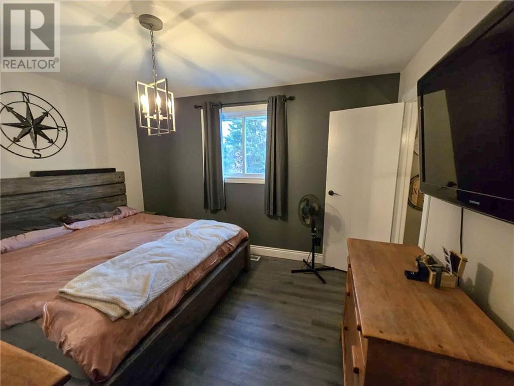 183 Hanna, Capreol, Ontario P0M 1H0 - Photo 11 - 2125351