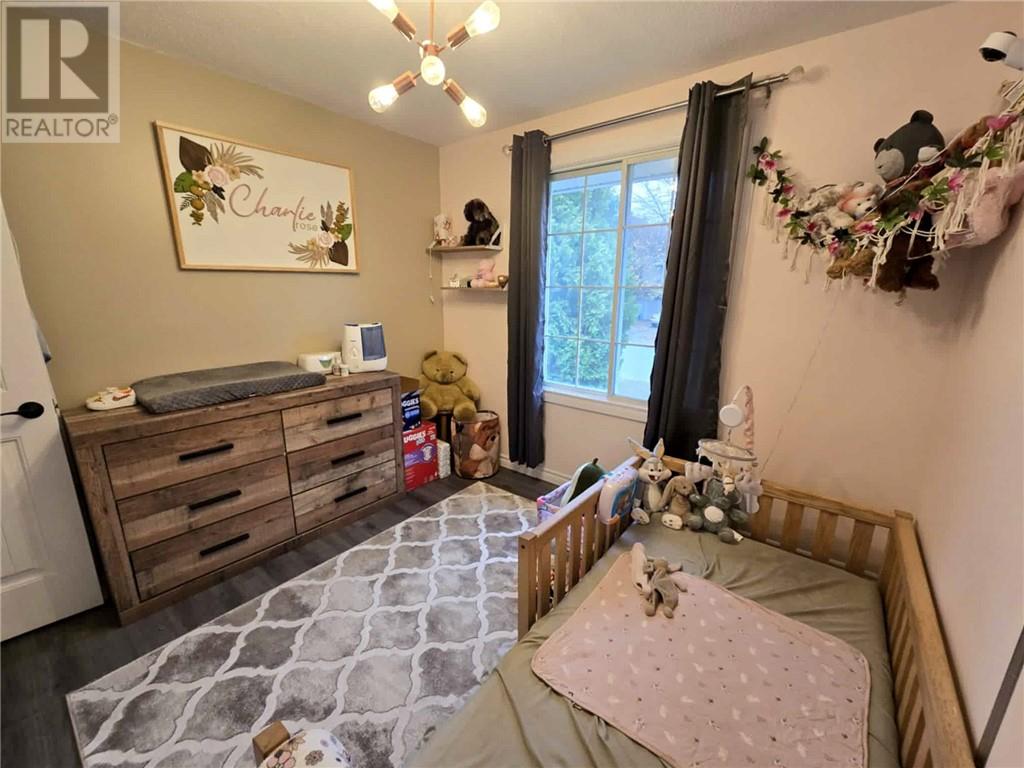 183 Hanna, Capreol, Ontario P0M 1H0 - Photo 17 - 2125351