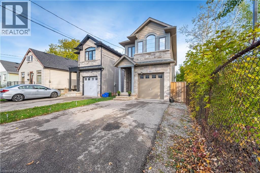 235 Mead Avenue, Hamilton, Ontario  L8H 3V6 - Photo 4 - 40781657