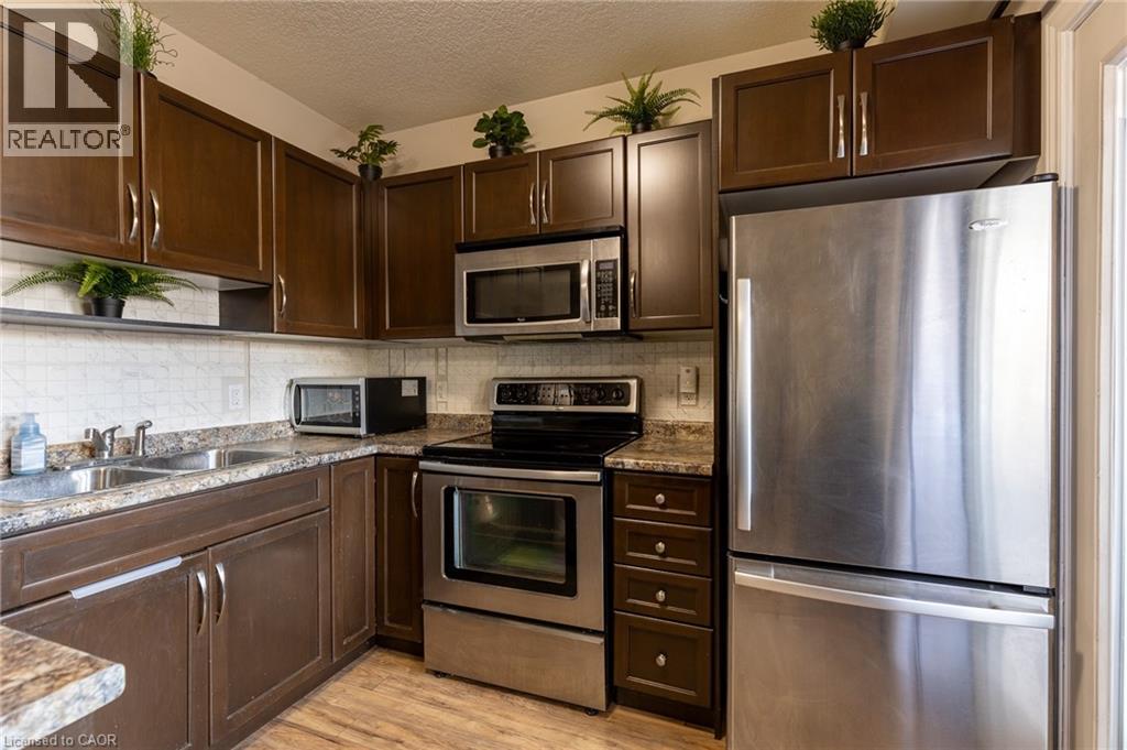 38 Howe Drive Unit# 6b, Kitchener, Ontario  N2E 0E3 - Photo 17 - 40781550