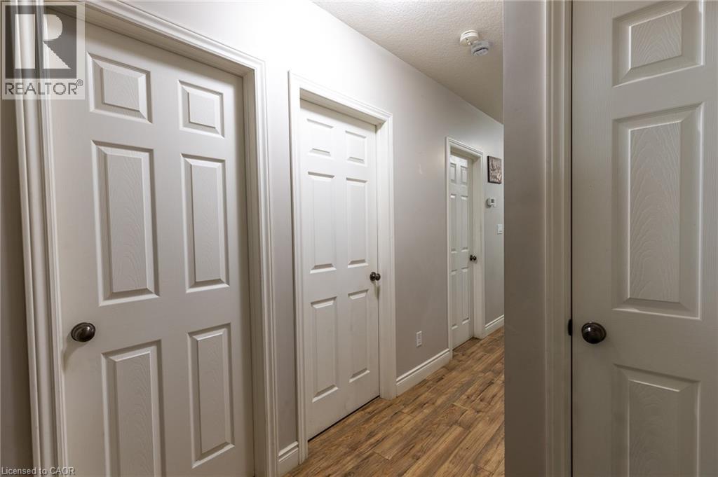 38 Howe Drive Unit# 6b, Kitchener, Ontario  N2E 0E3 - Photo 5 - 40781550