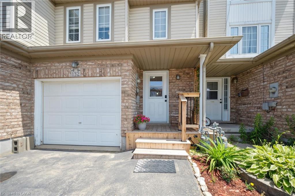 132 Donnenwerth Drive, Kitchener, Ontario  N2E 4C8 - Photo 1 - 40780505