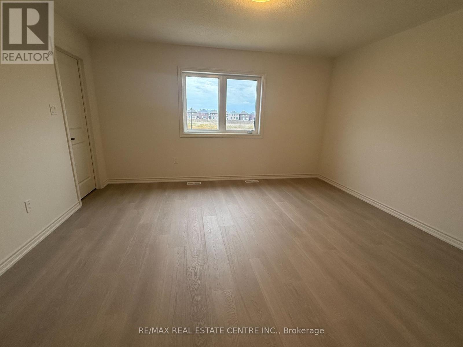 103 Sanderson Drive, Kawartha Lakes, Ontario  K9V 0S8 - Photo 27 - X12478196
