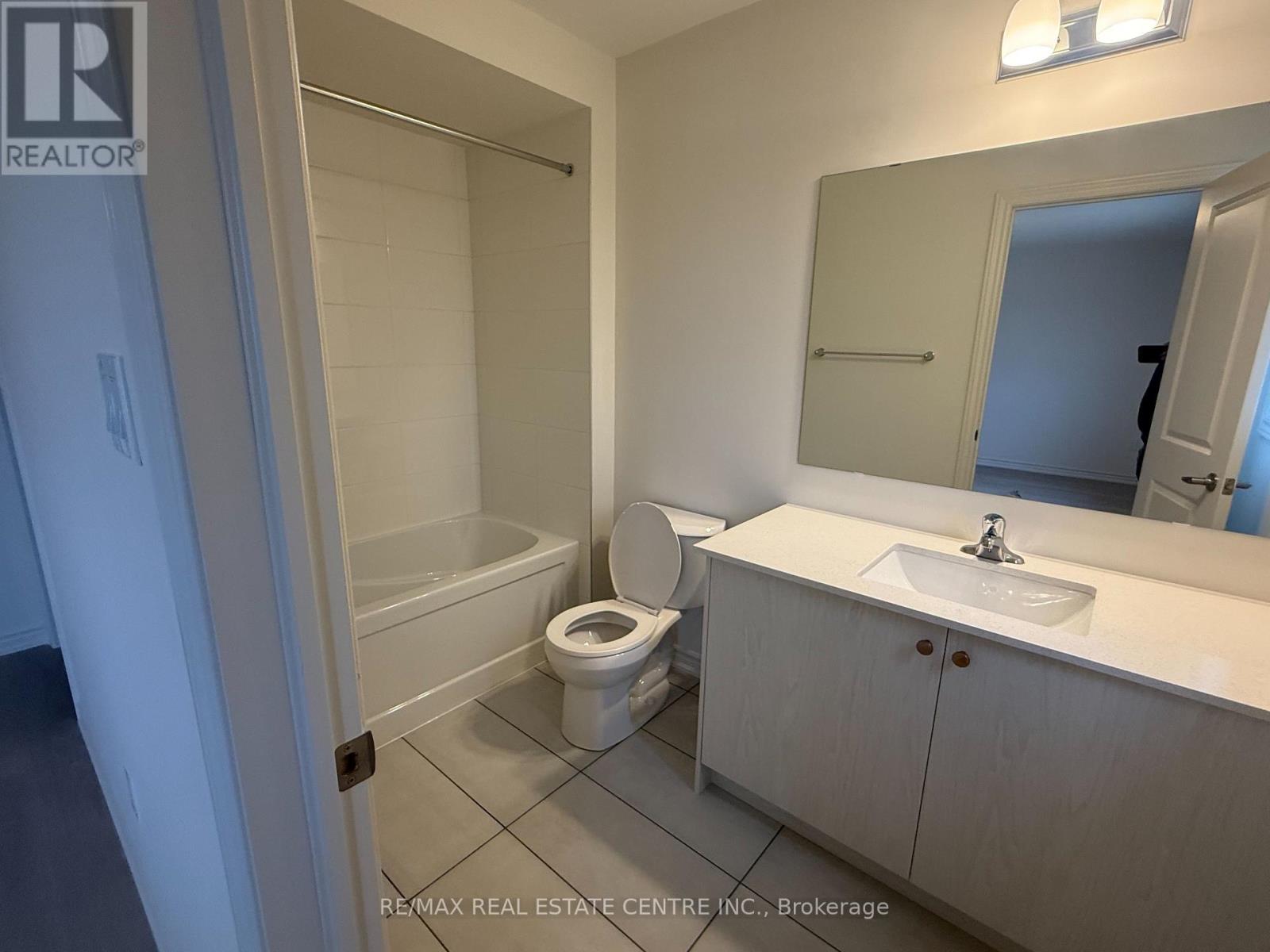 103 Sanderson Drive, Kawartha Lakes, Ontario  K9V 0S8 - Photo 30 - X12478196