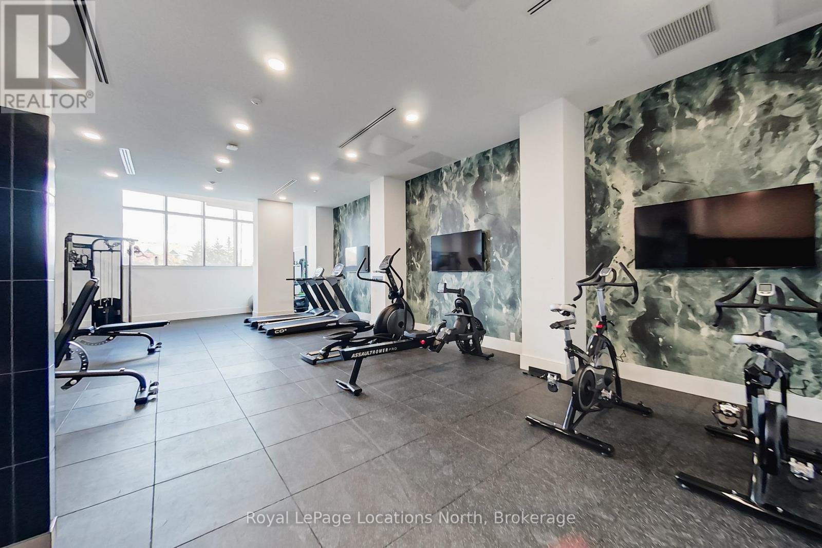 31 Huron Street, Collingwood, Ontario  L9Y 5T7 - Photo 18 - S12478471