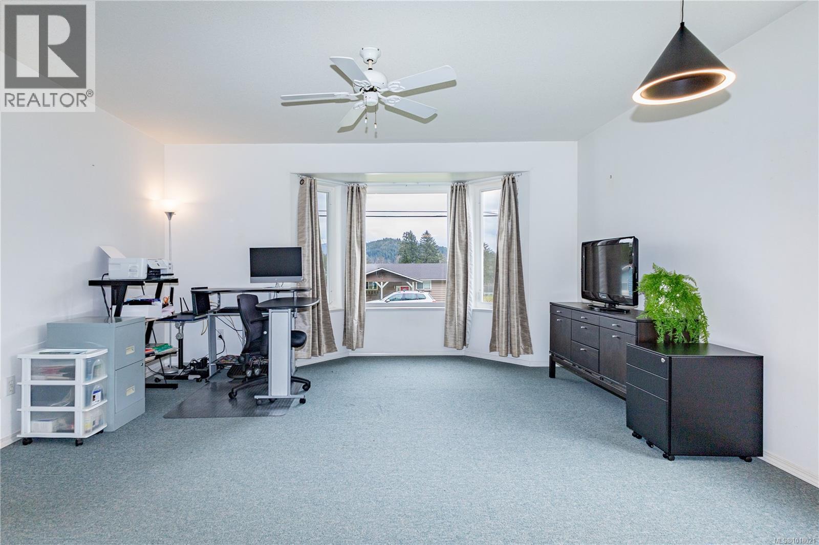 440 Macmillan Dr, Sayward, British Columbia  V0P 1R0 - Photo 40 - 1018021