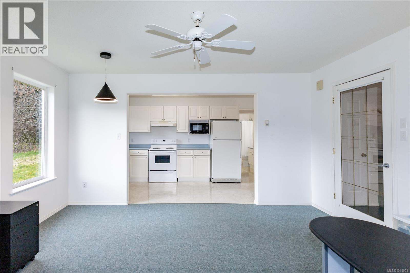 440 Macmillan Dr, Sayward, British Columbia  V0P 1R0 - Photo 41 - 1018021