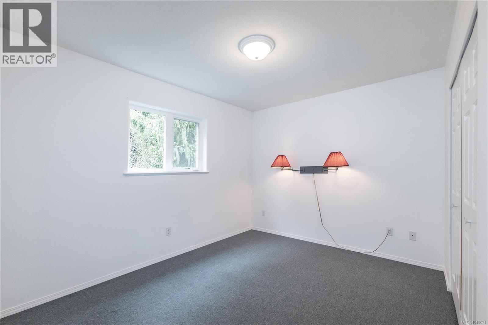 440 Macmillan Dr, Sayward, British Columbia  V0P 1R0 - Photo 47 - 1018021