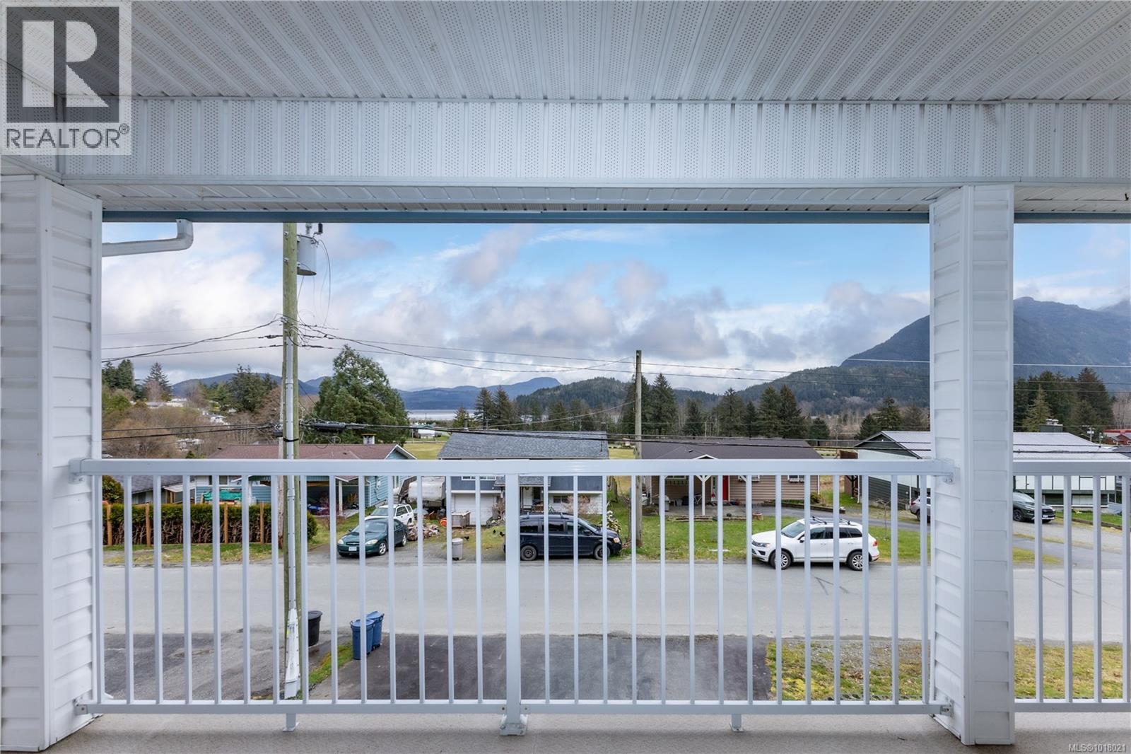 440 Macmillan Dr, Sayward, British Columbia  V0P 1R0 - Photo 63 - 1018021