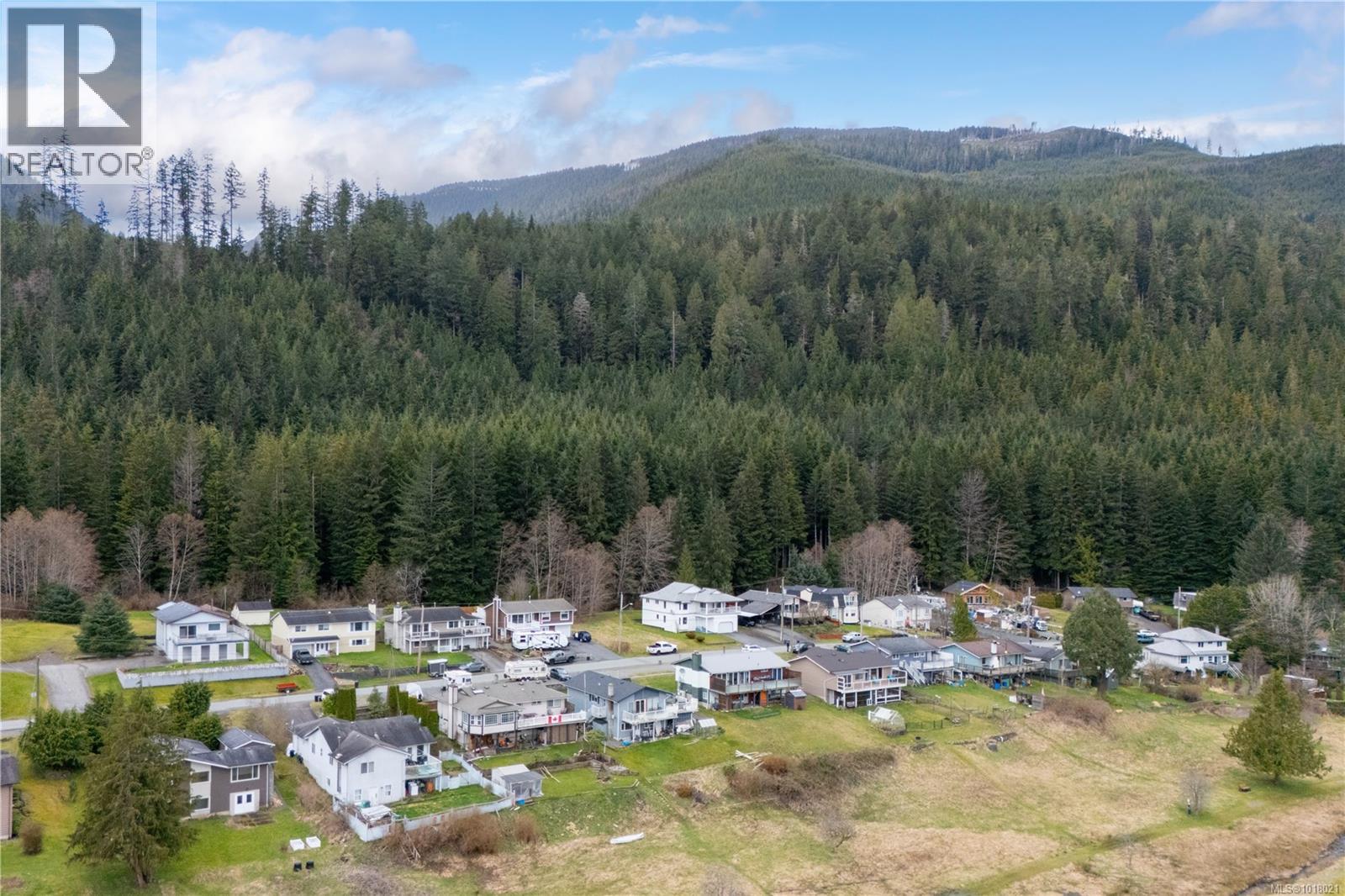 440 Macmillan Dr, Sayward, British Columbia  V0P 1R0 - Photo 69 - 1018021