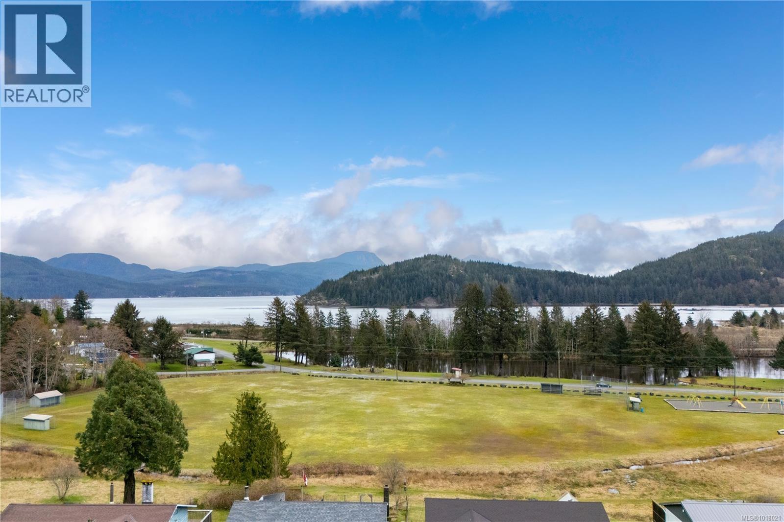 440 Macmillan Dr, Sayward, British Columbia  V0P 1R0 - Photo 22 - 1018021