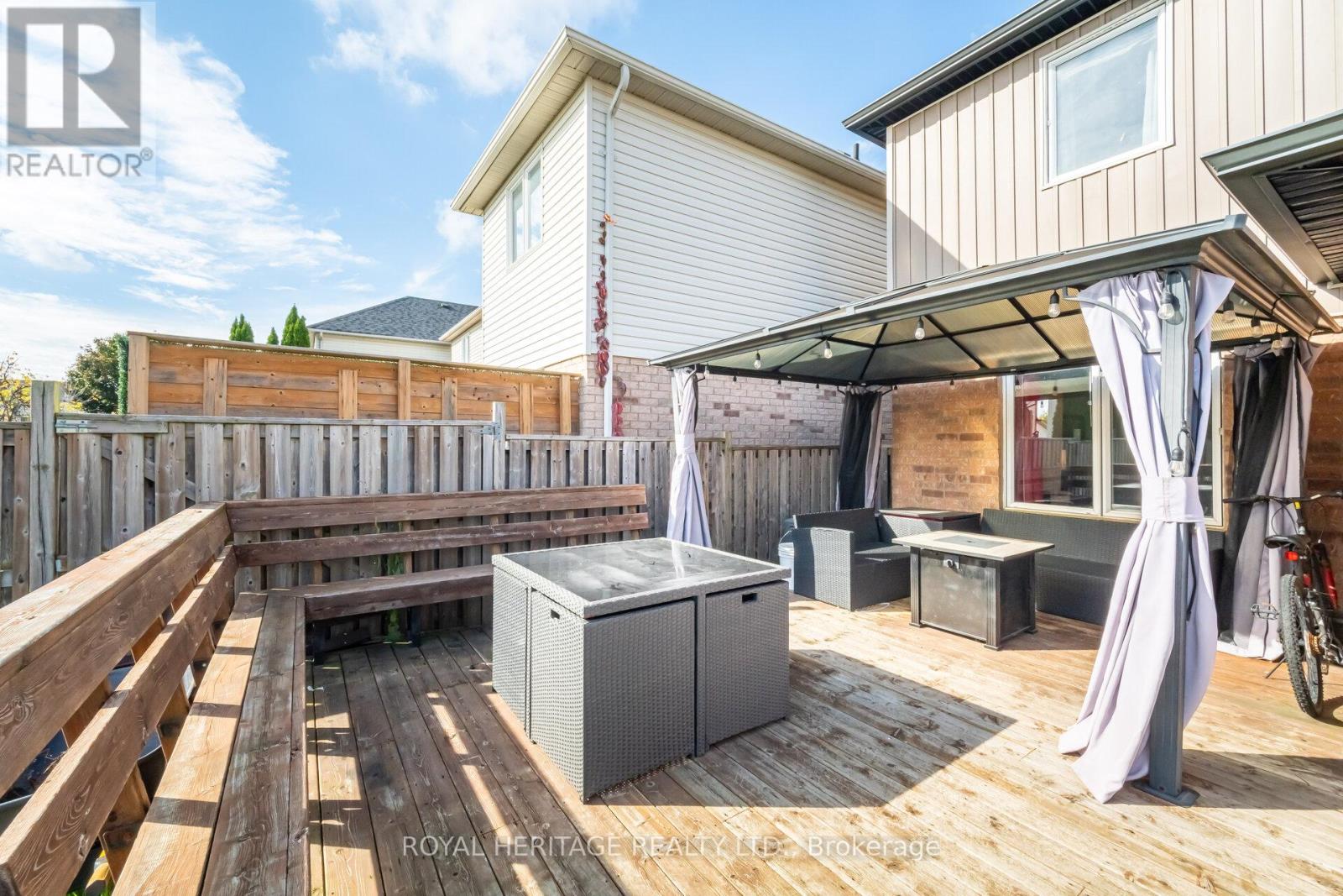 170 Madden Place, Clarington, Ontario  L1C 5K4 - Photo 19 - E12478459