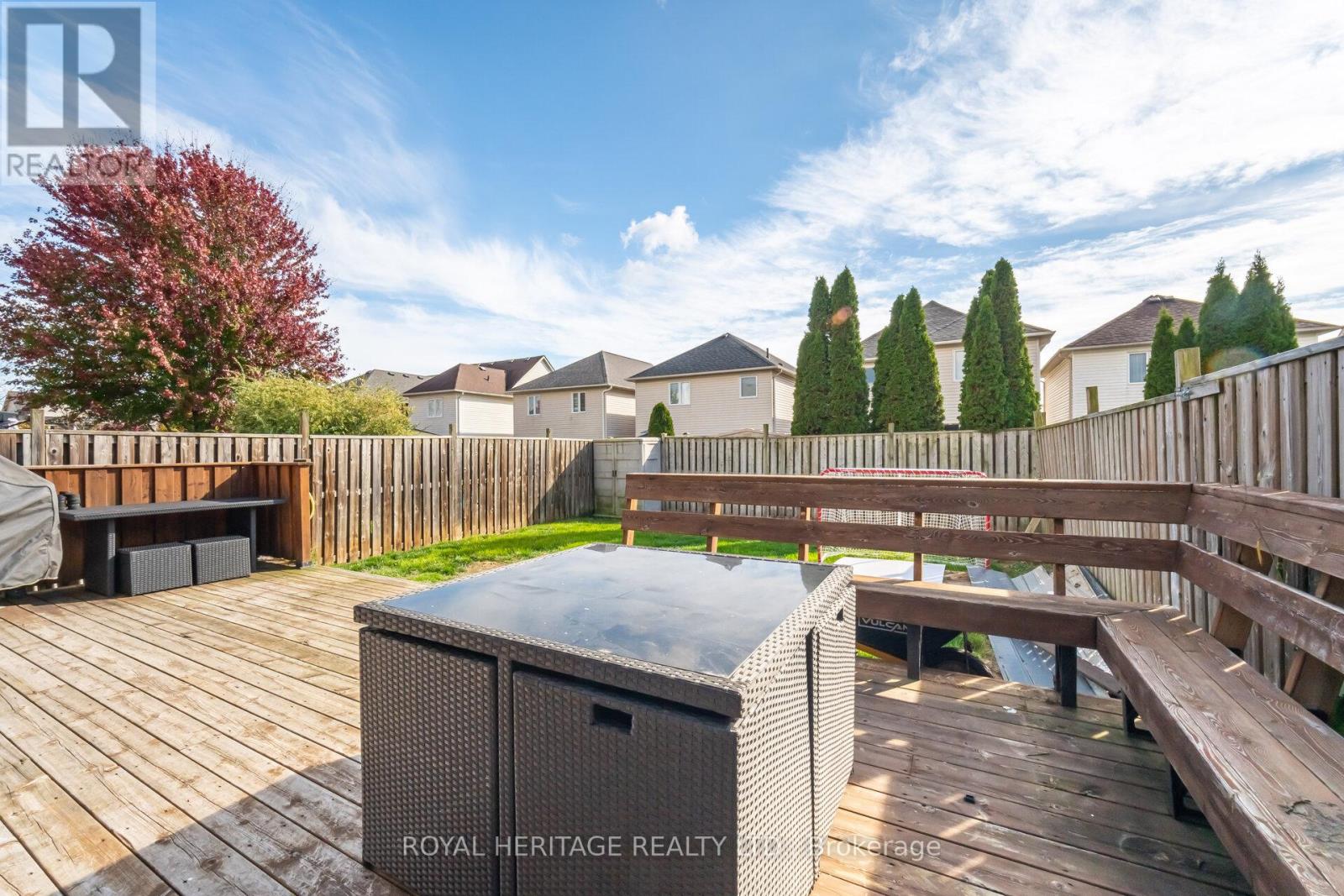 170 Madden Place, Clarington, Ontario  L1C 5K4 - Photo 20 - E12478459