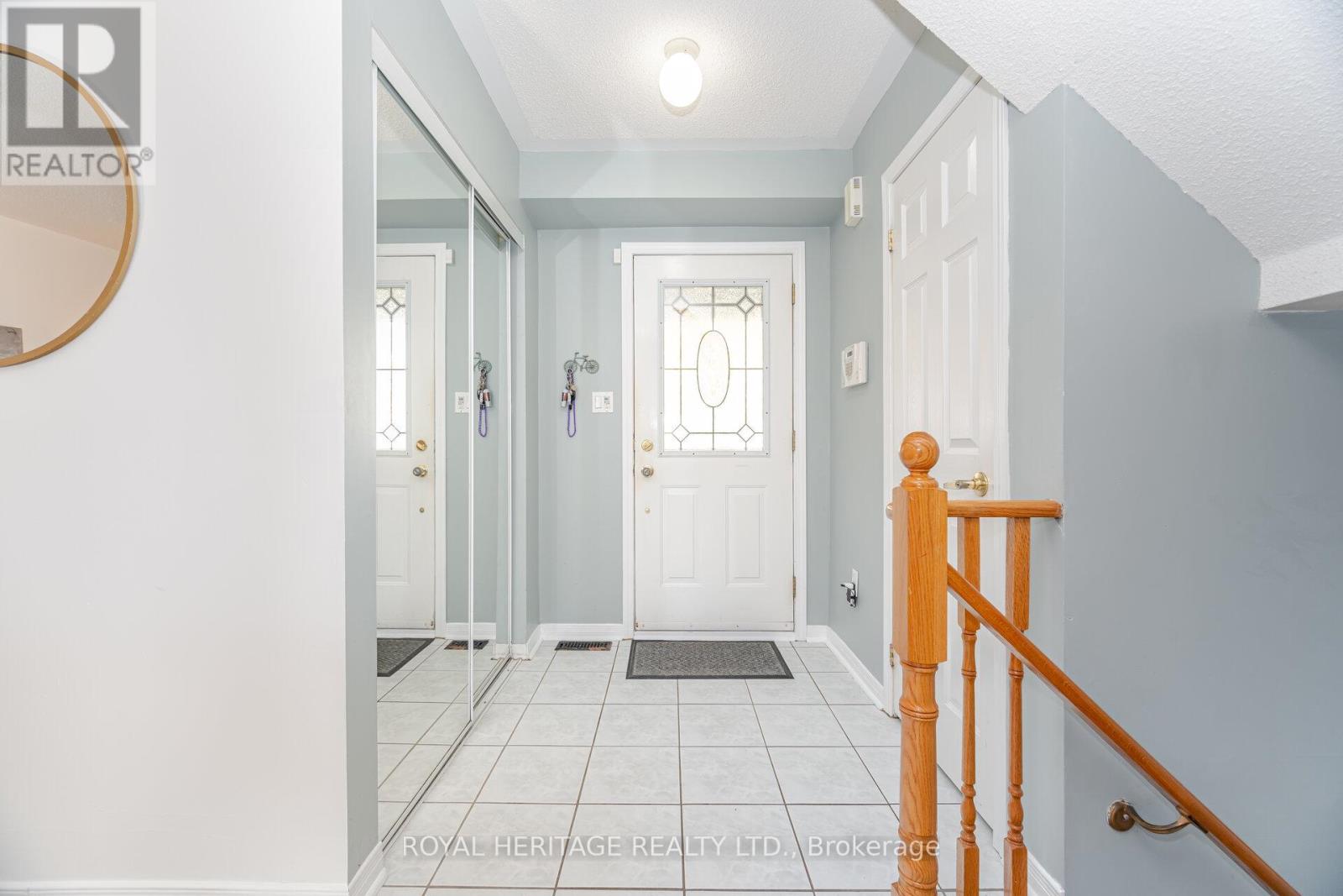 170 Madden Place, Clarington, Ontario  L1C 5K4 - Photo 3 - E12478459