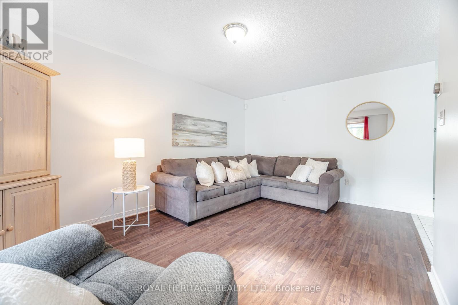 170 Madden Place, Clarington, Ontario  L1C 5K4 - Photo 5 - E12478459