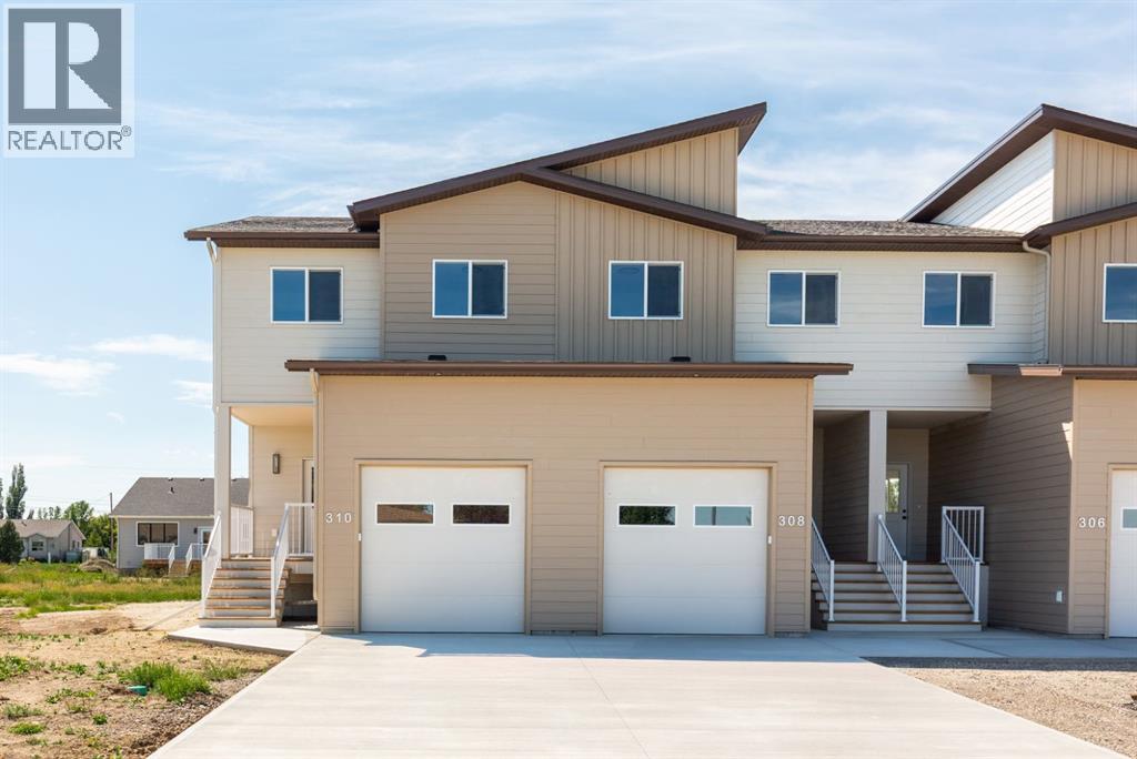 308 S 50 W, Raymond, Alberta
