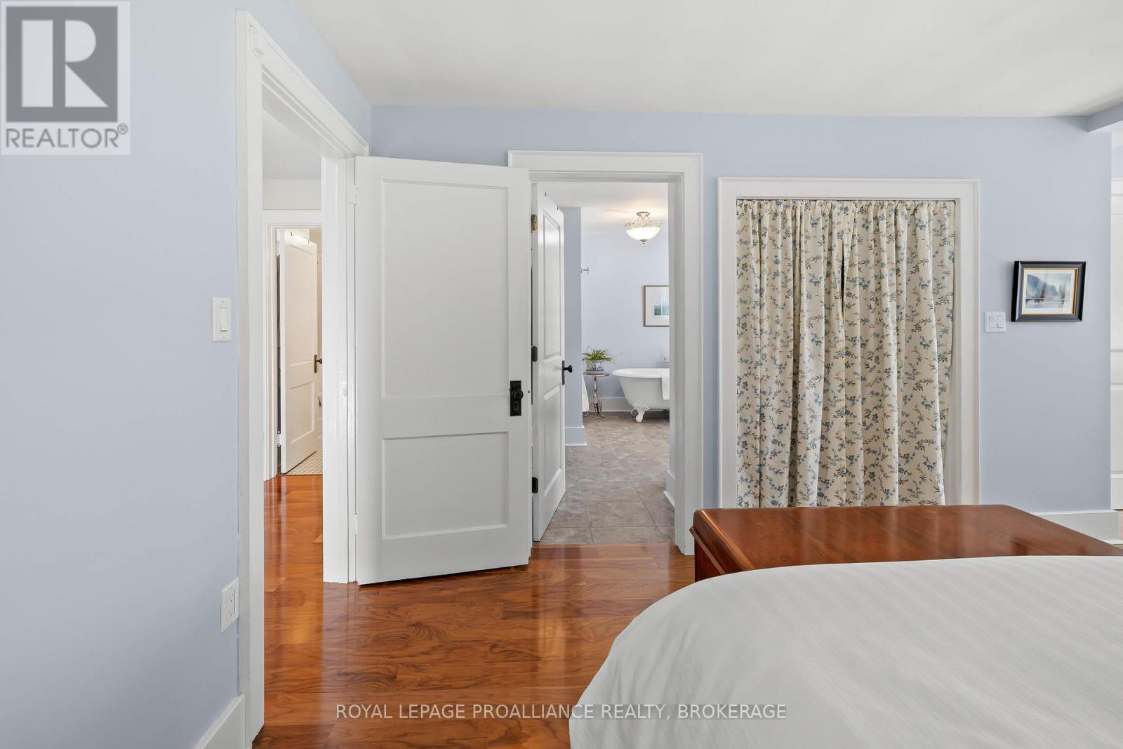 58 Earl Street, Kingston (Central City East), Ontario  K7L 2G6 - Photo 27 - X12478508