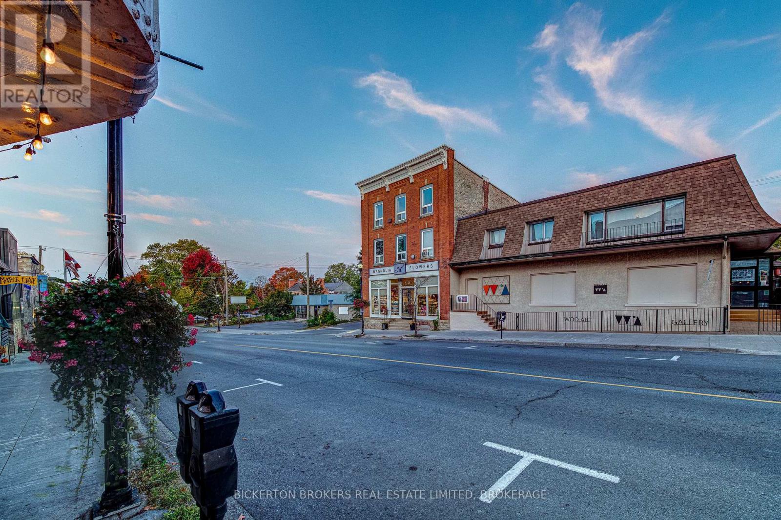 66 King Street E, Gananoque, Ontario  K7G 1G1 - Photo 12 - X12478517