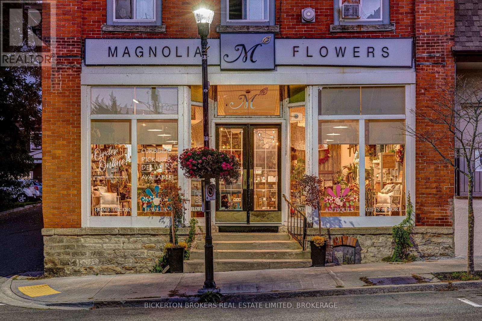 66 King Street E, Gananoque, Ontario  K7G 1G1 - Photo 3 - X12478517