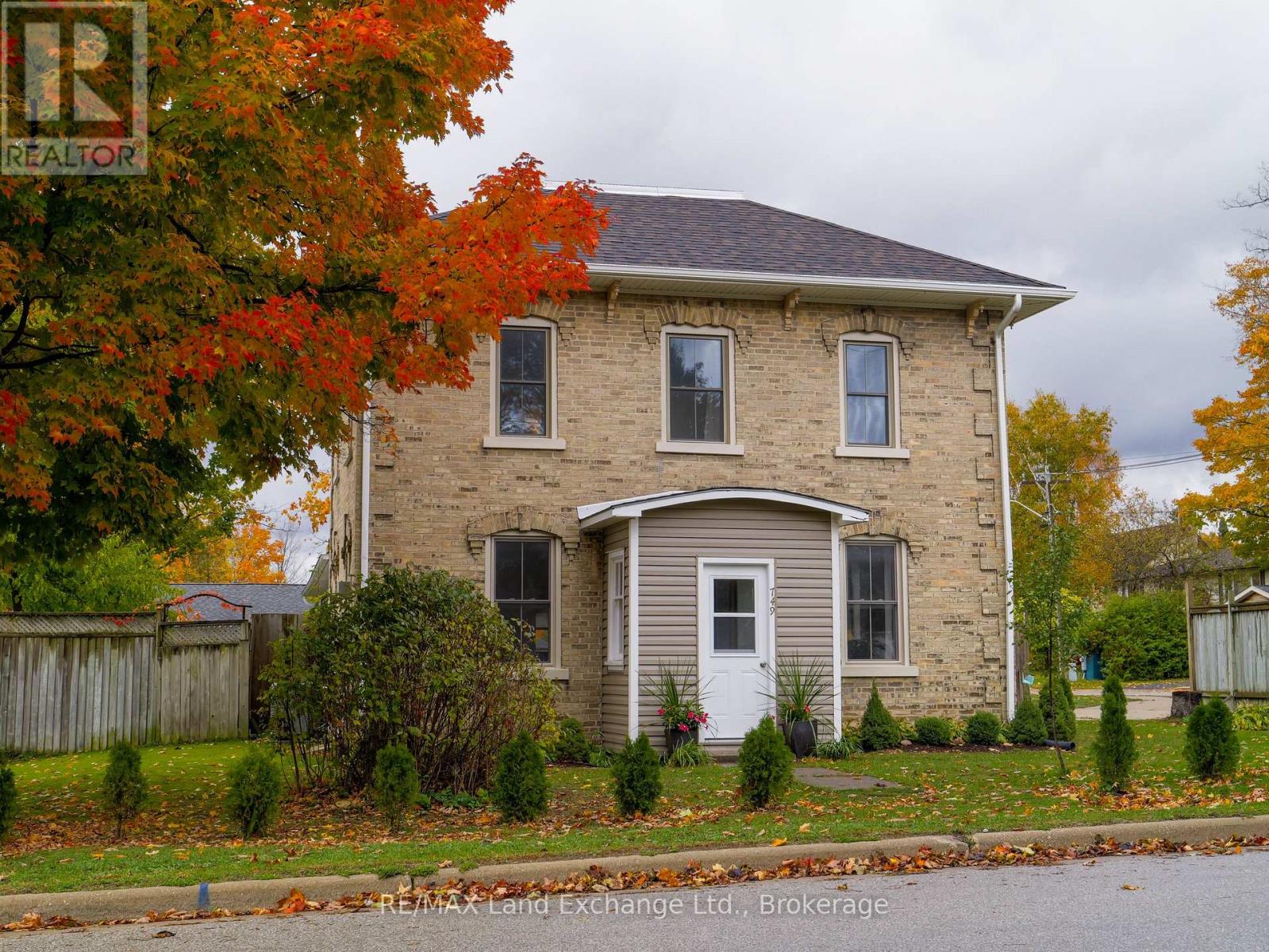 749 Mill Street, Saugeen Shores, Ontario  N0H 2C4 - Photo 1 - X12478454