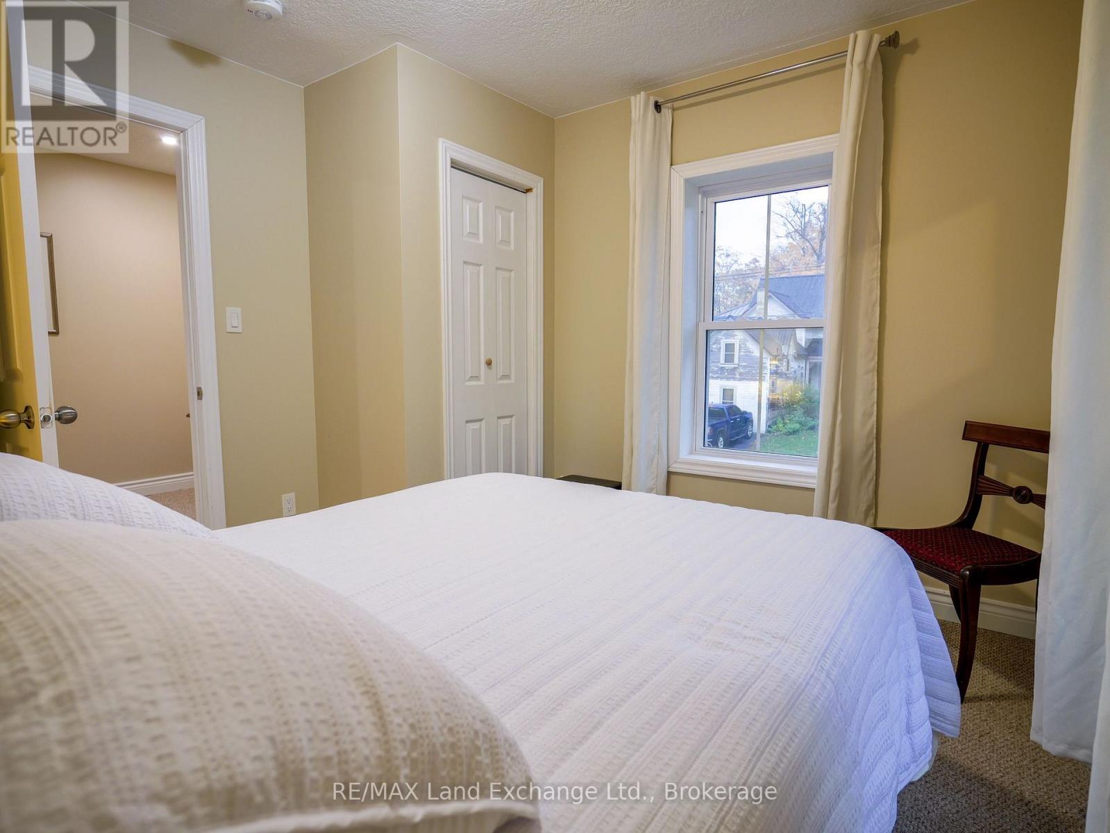 749 Mill Street, Saugeen Shores, Ontario  N0H 2C4 - Photo 24 - X12478454