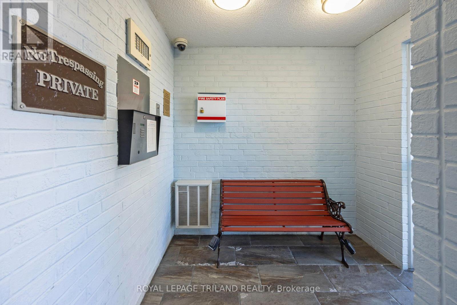 505 - 1106 Jalna Boulevard, London South (South X), Ontario  N6E 2R9 - Photo 7 - X12478514