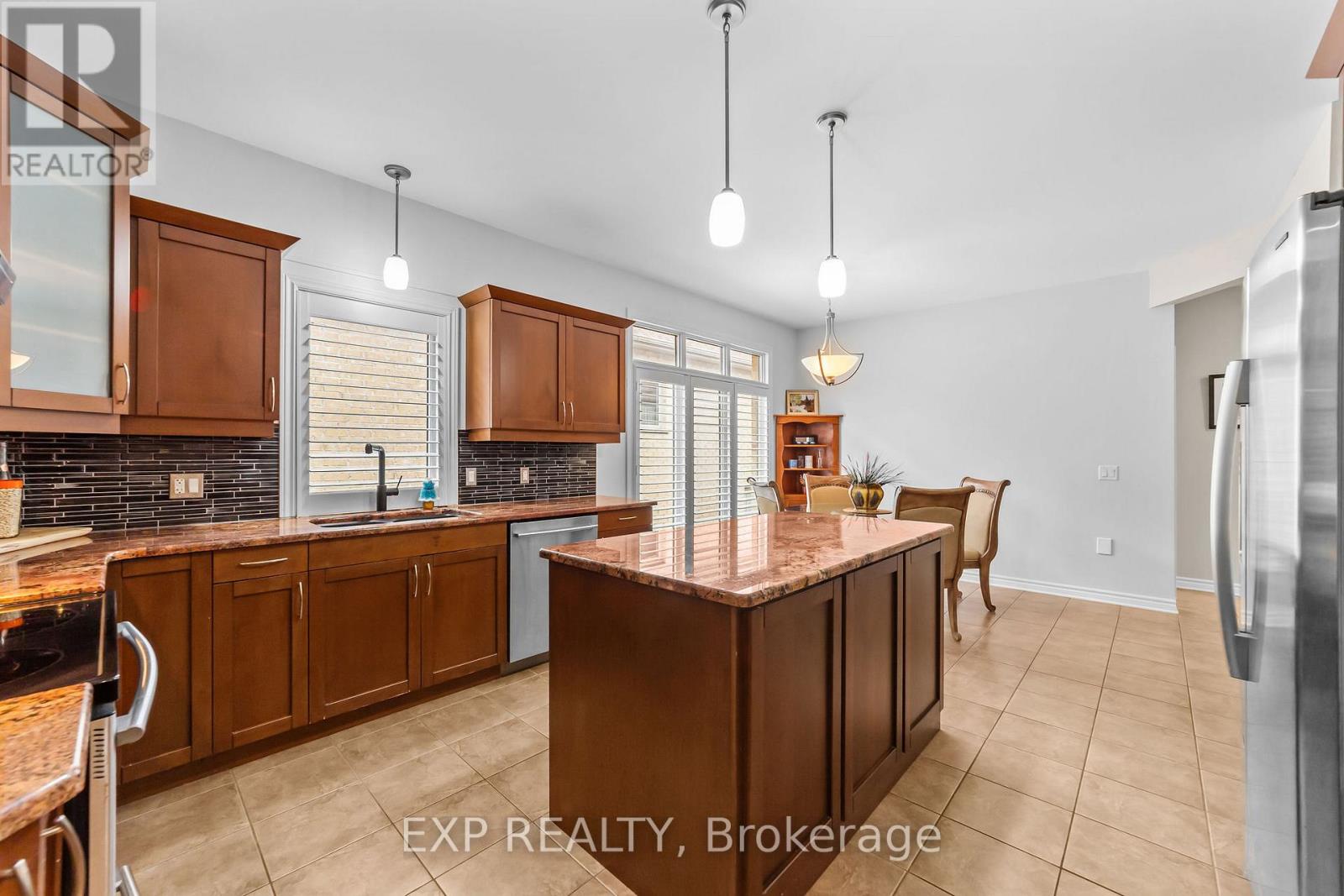 2137 Jack Nash Drive, London South (South A), Ontario  N6K 5R1 - Photo 11 - X12478519