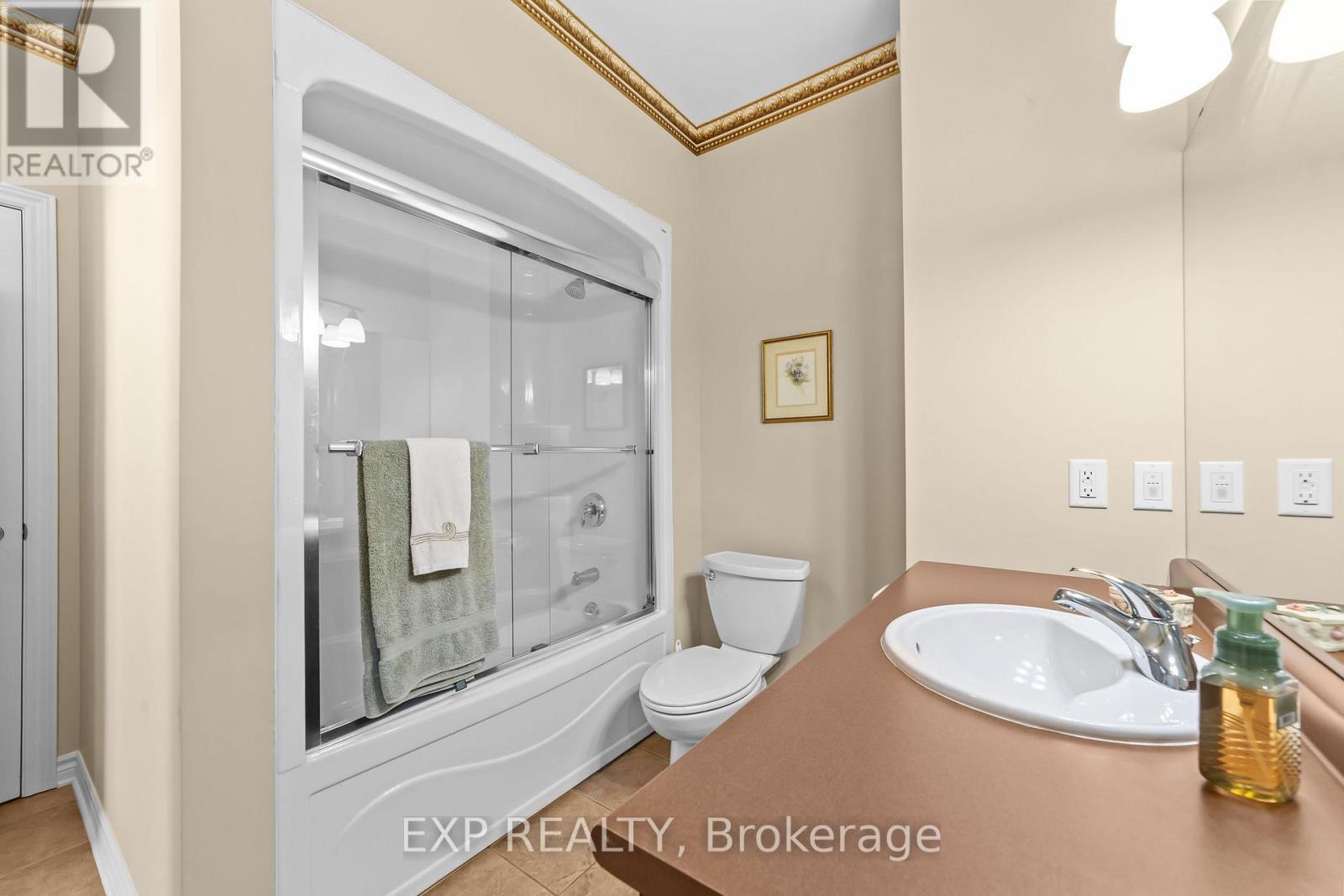2137 Jack Nash Drive, London South (South A), Ontario  N6K 5R1 - Photo 21 - X12478519