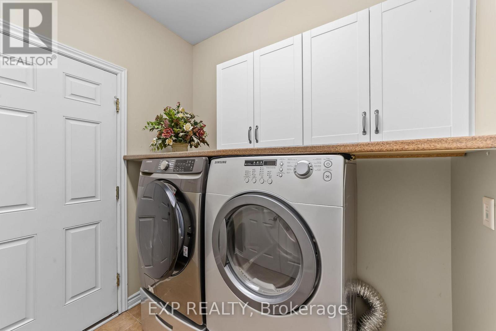 2137 Jack Nash Drive, London South (South A), Ontario  N6K 5R1 - Photo 23 - X12478519